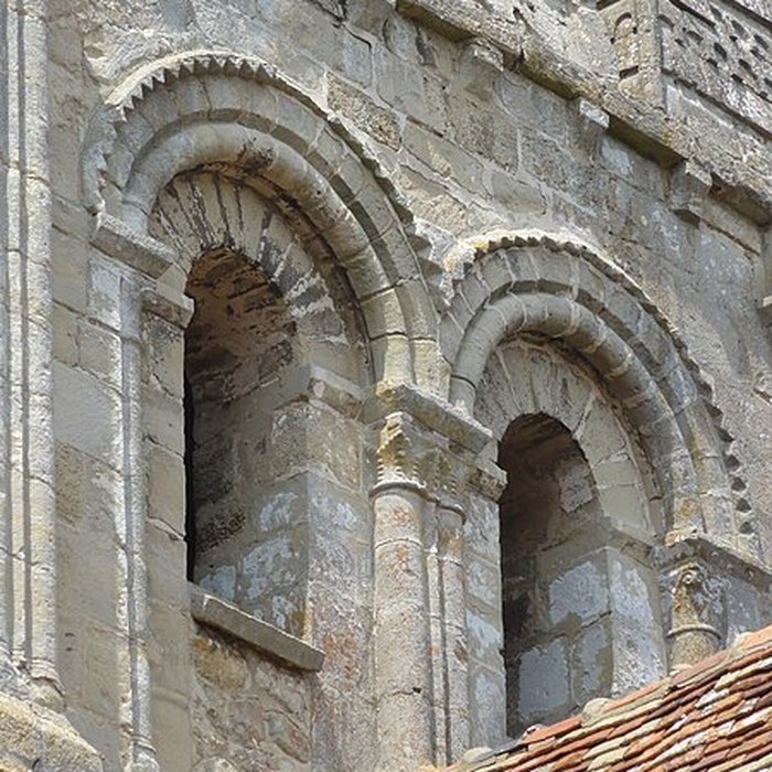 Photo de Église Saint-Lucien dAvernes