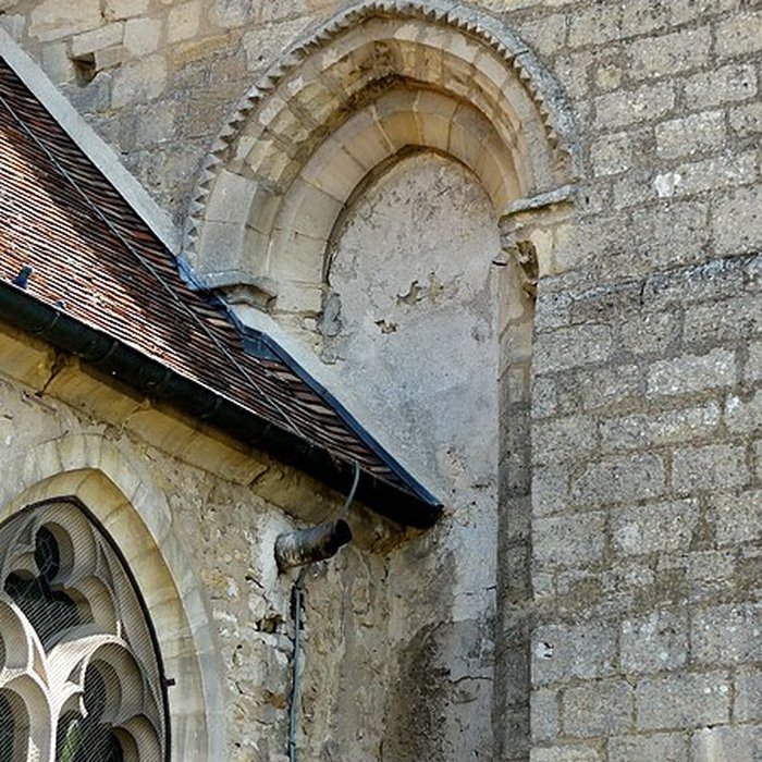 Photo de Église Saint-Lucien dAvernes