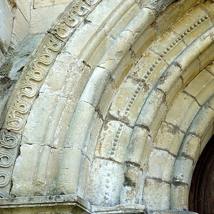 Photo de Église Saint-Lucien dAvernes