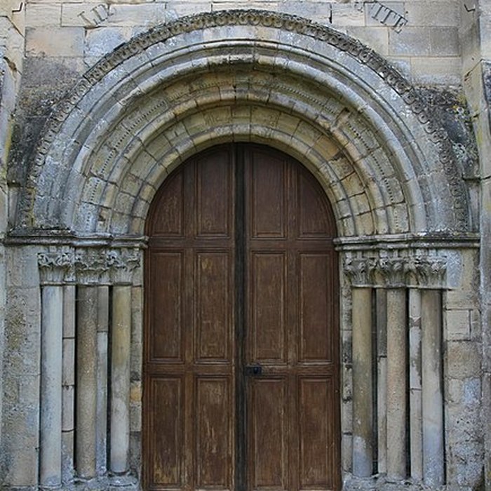 Photo de Église Saint-Lucien dAvernes
