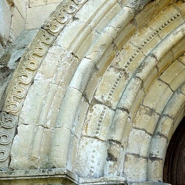 Église Saint-Lucien dAvernes