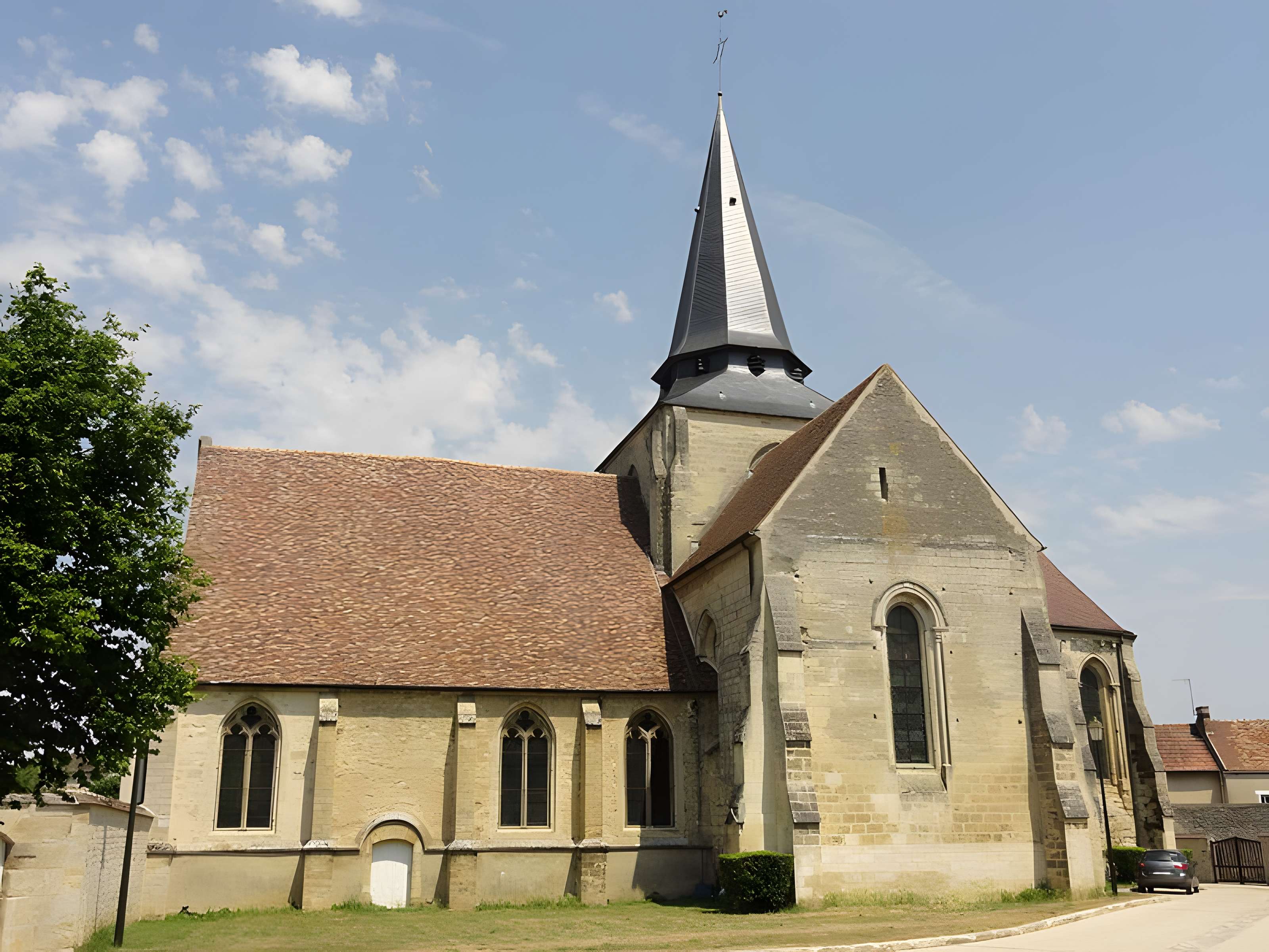 Église Saint-Lucien d'Avernes 