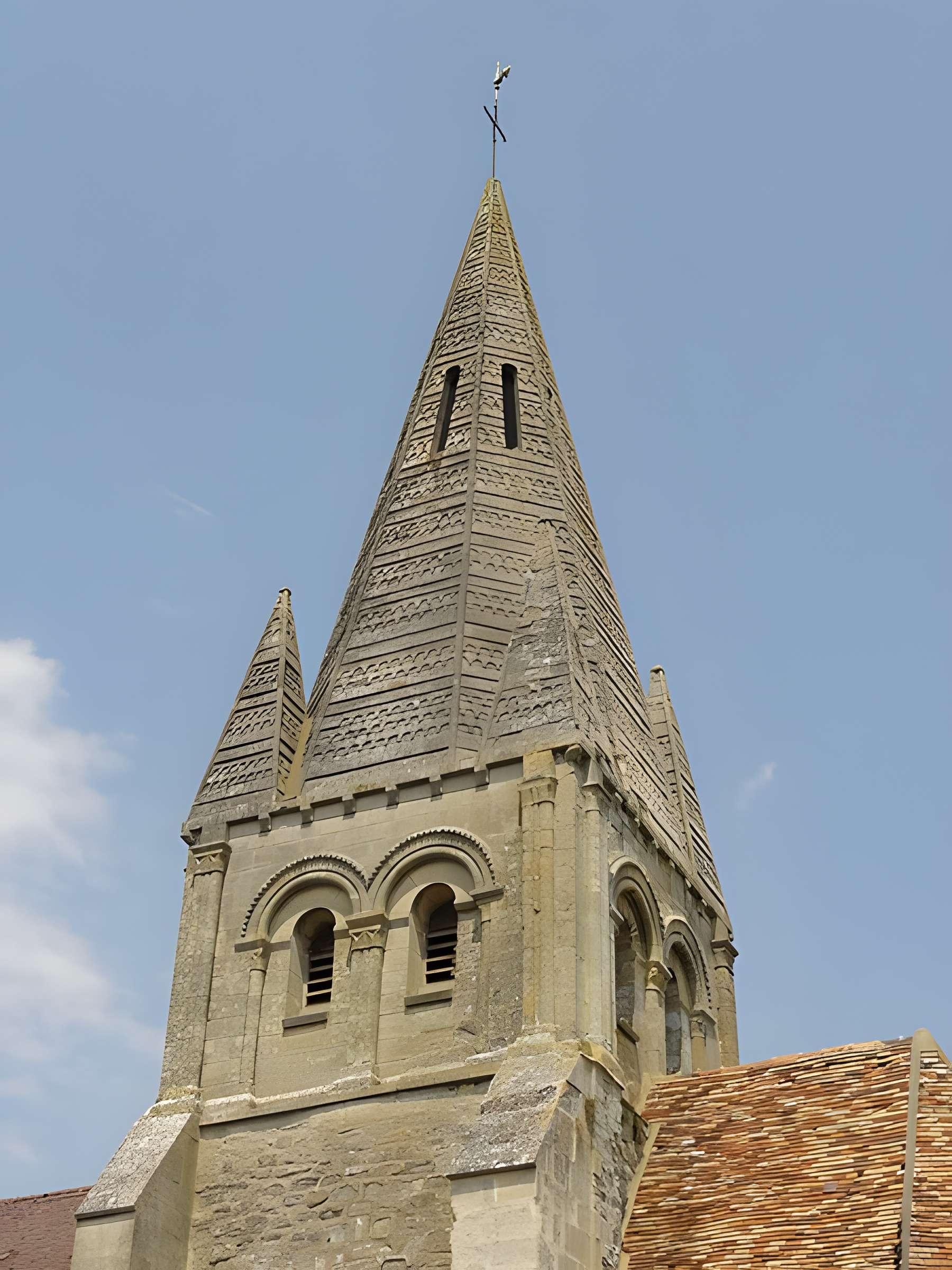 Église Saint-Lucien d'Avernes