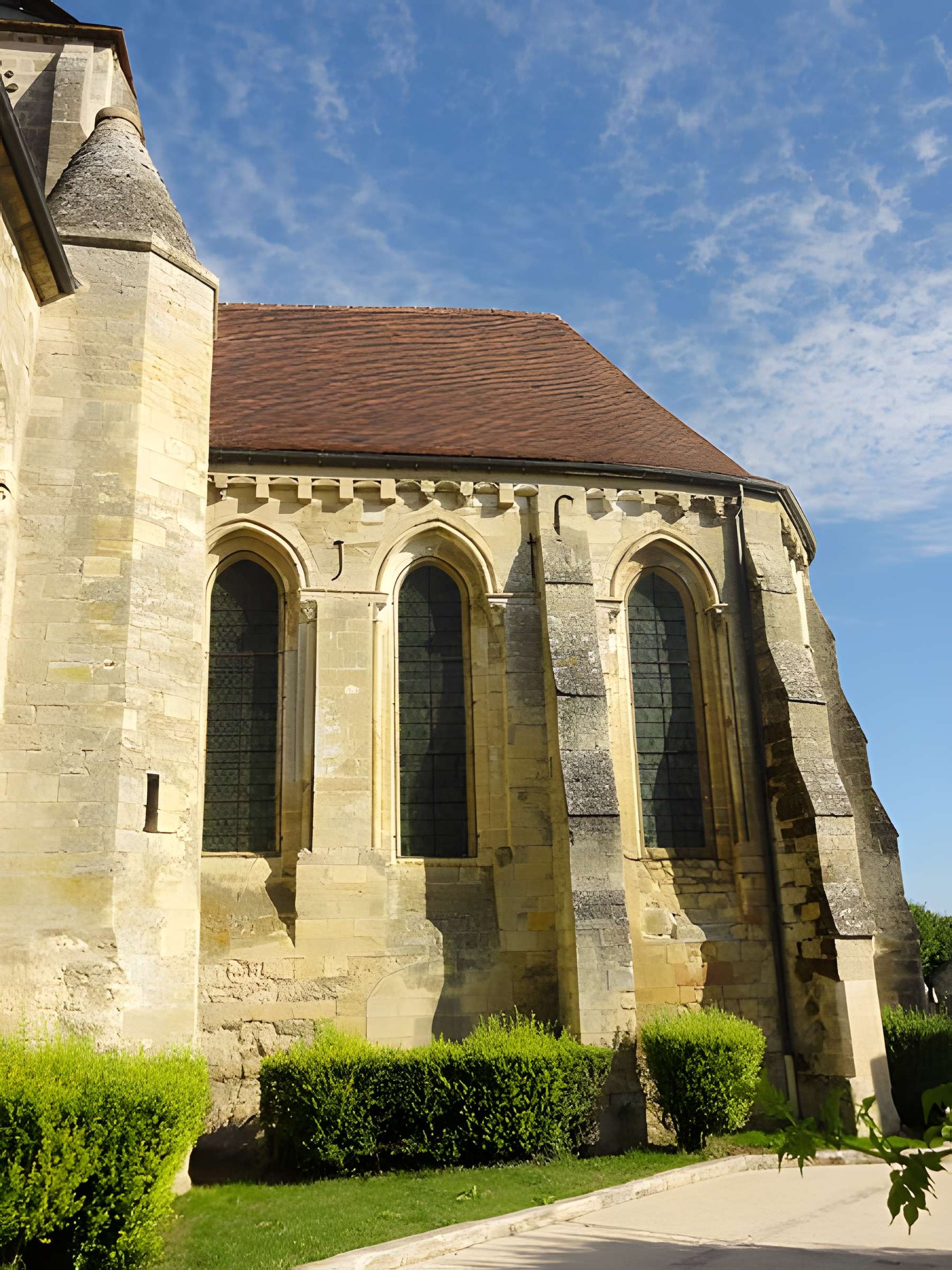 Église Saint-Lucien d'Avernes