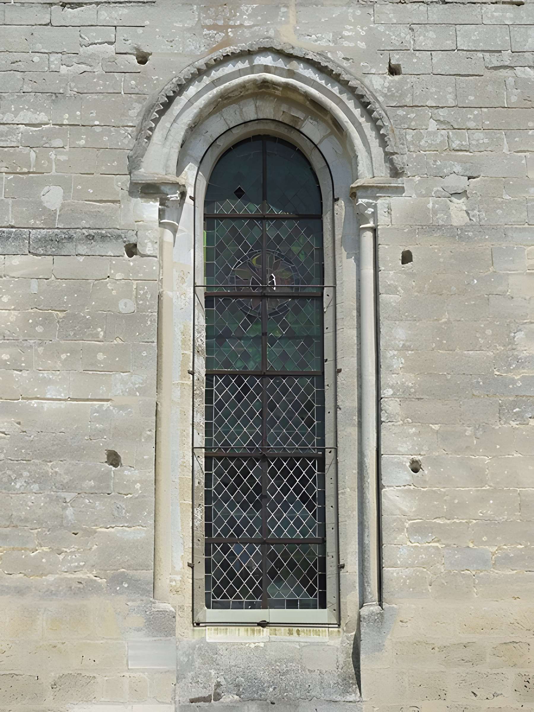 Église Saint-Lucien d'Avernes