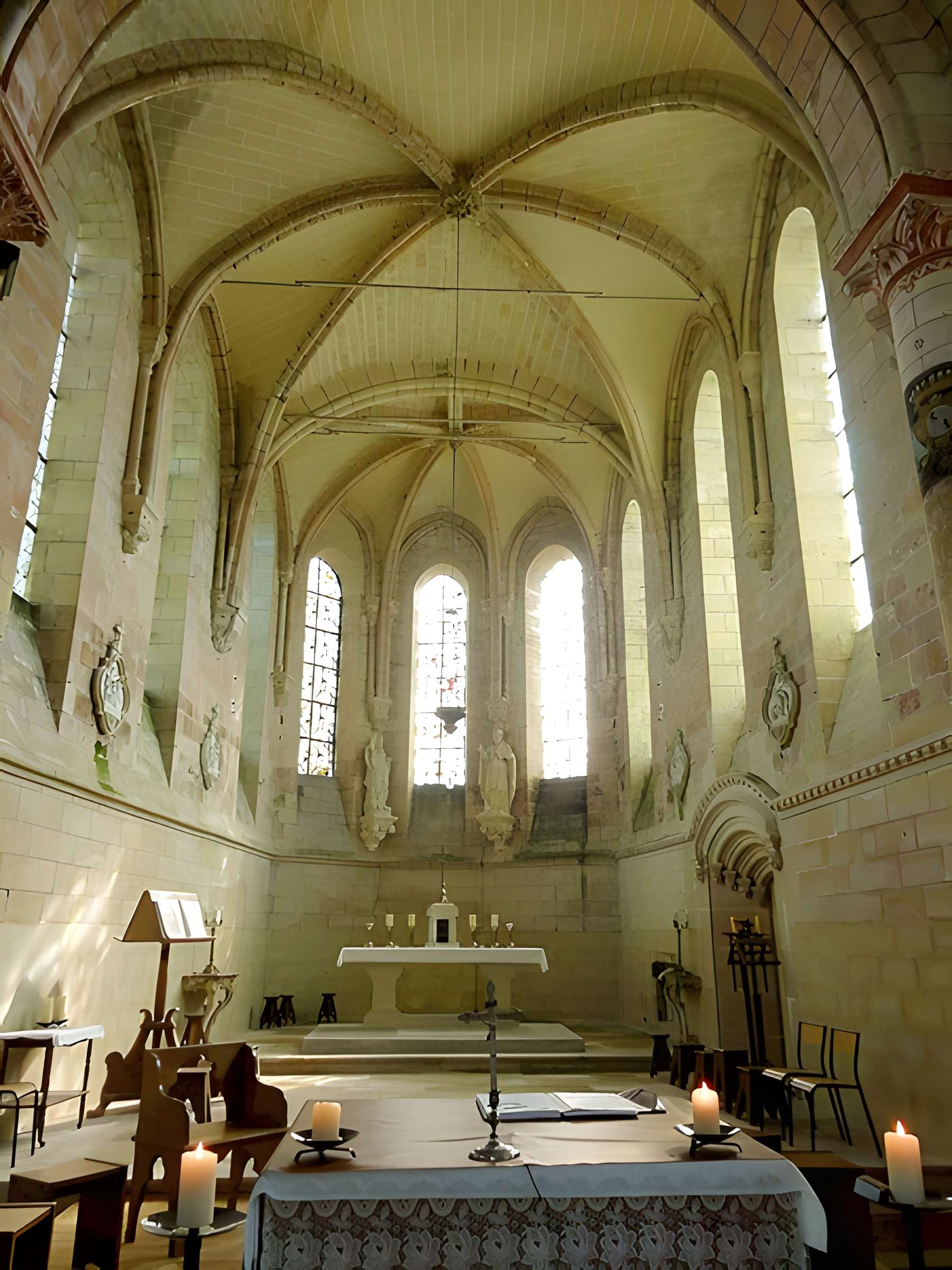 Église Saint-Lucien d'Avernes