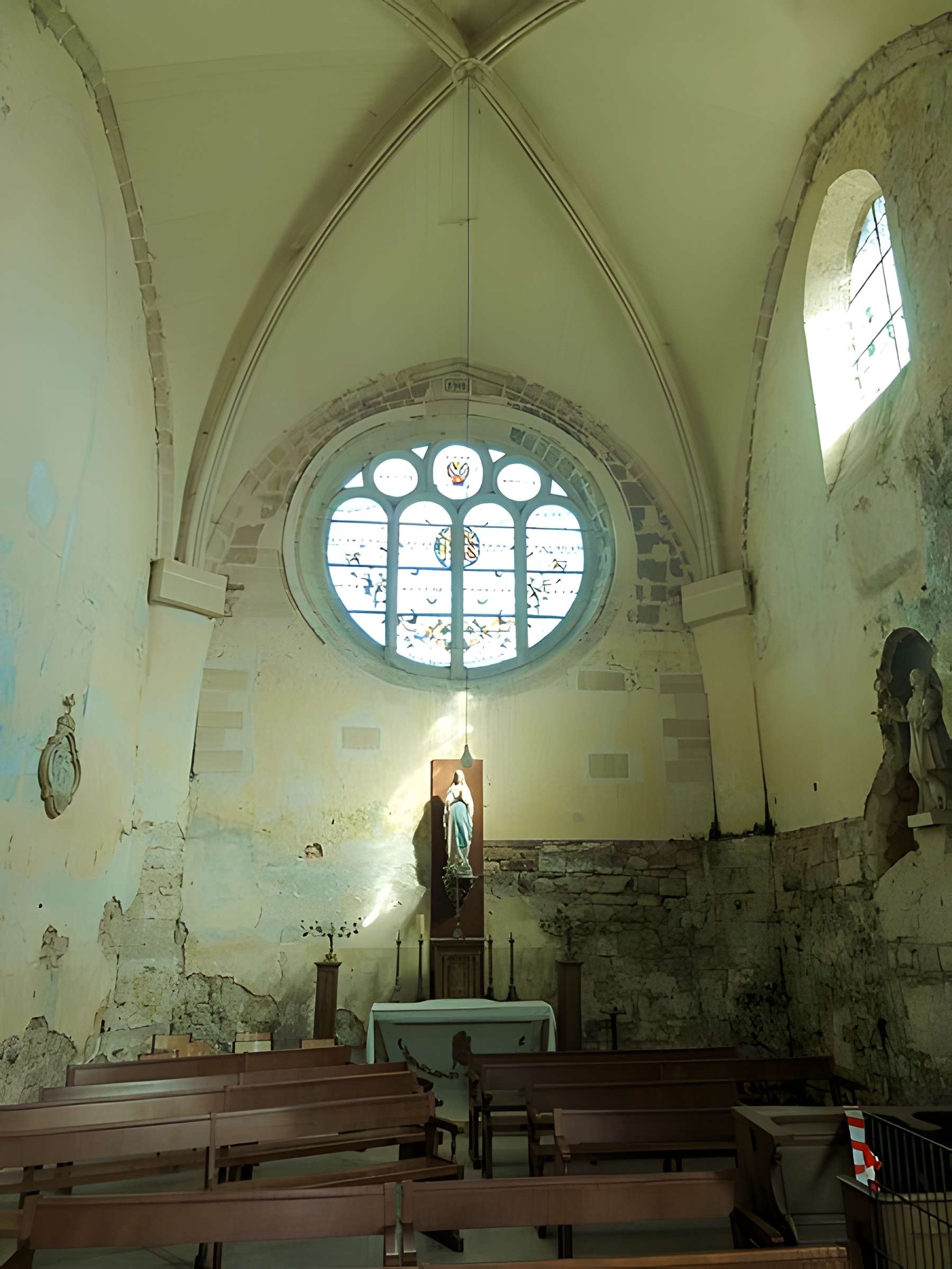 Église Saint-Lucien d'Avernes