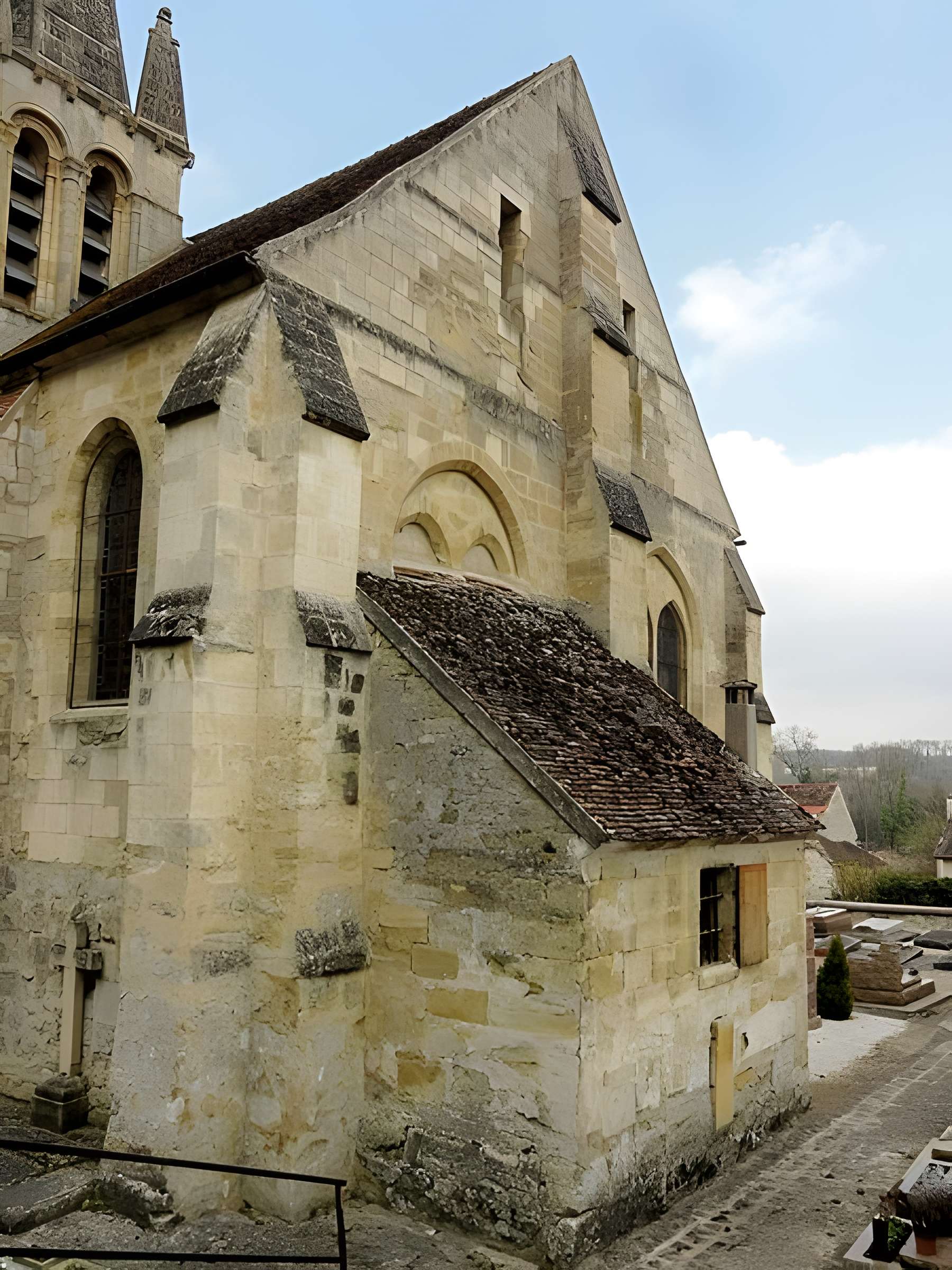 Église Saint-Lucien de Courcelles-sur-Viosne