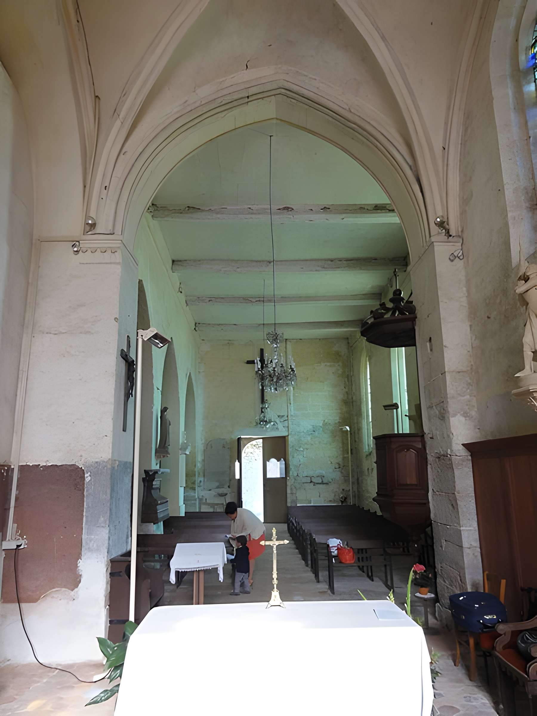 Église Saint-Lucien de Courcelles-sur-Viosne