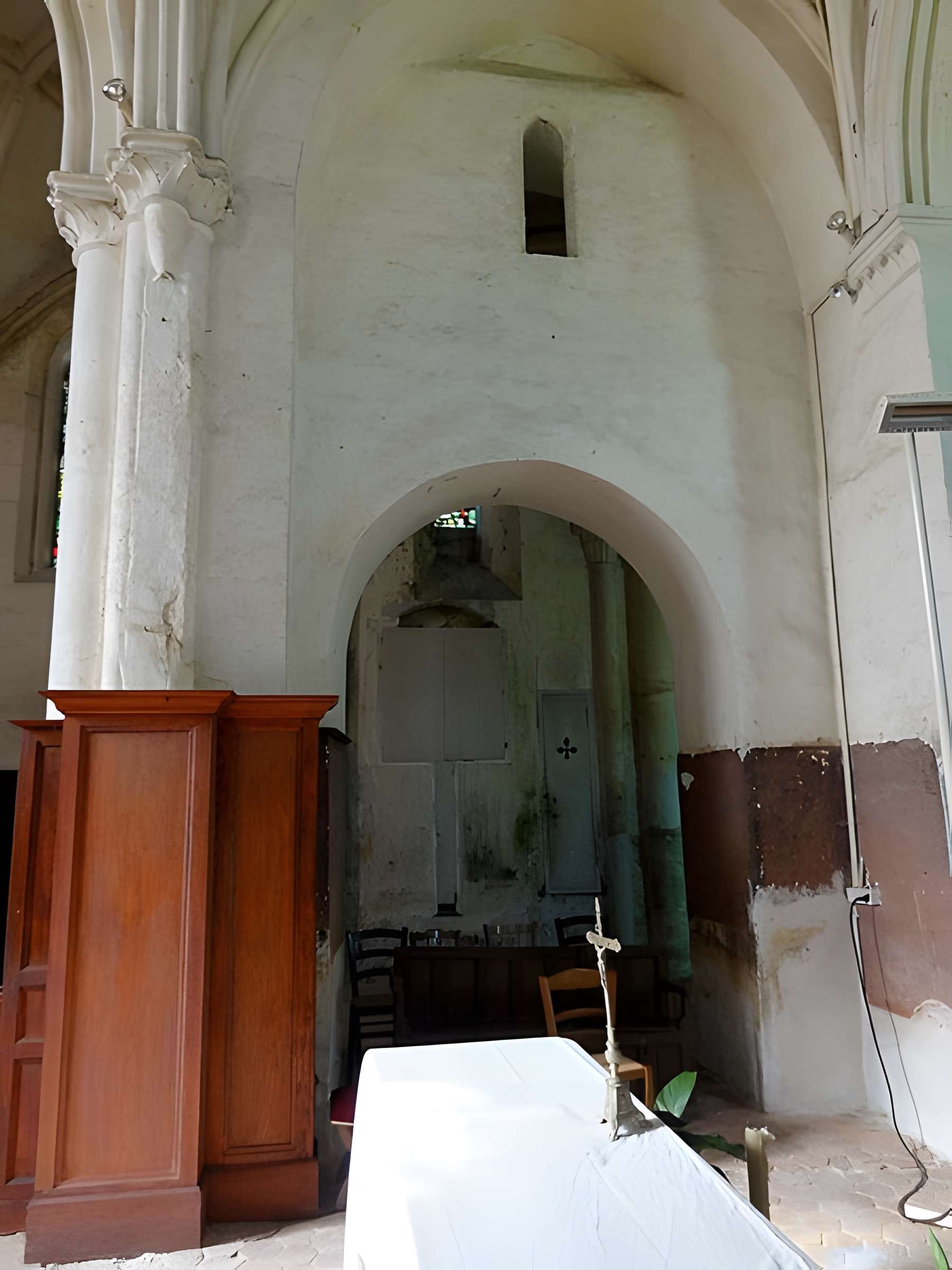 Église Saint-Lucien de Courcelles-sur-Viosne