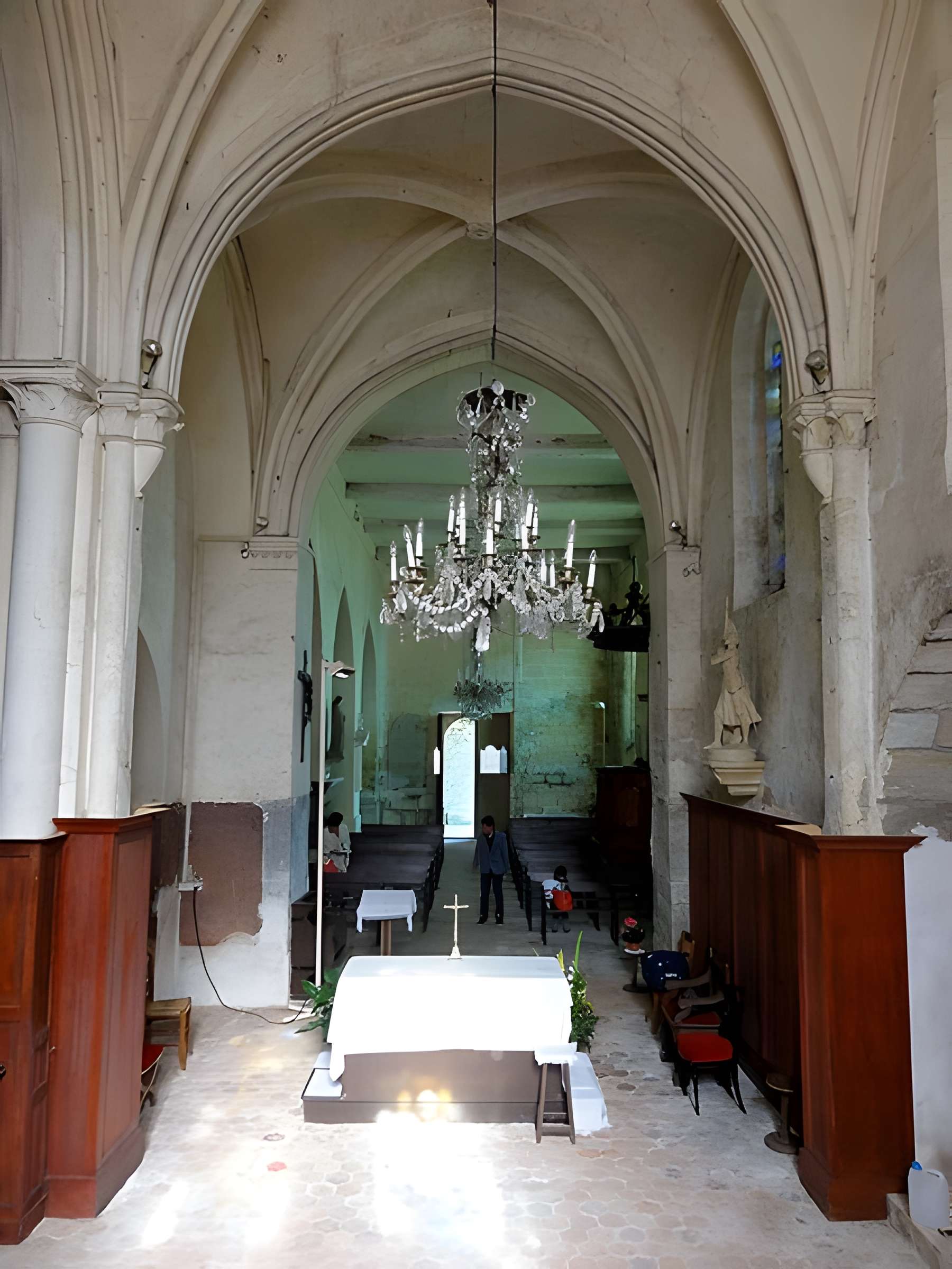 Église Saint-Lucien de Courcelles-sur-Viosne