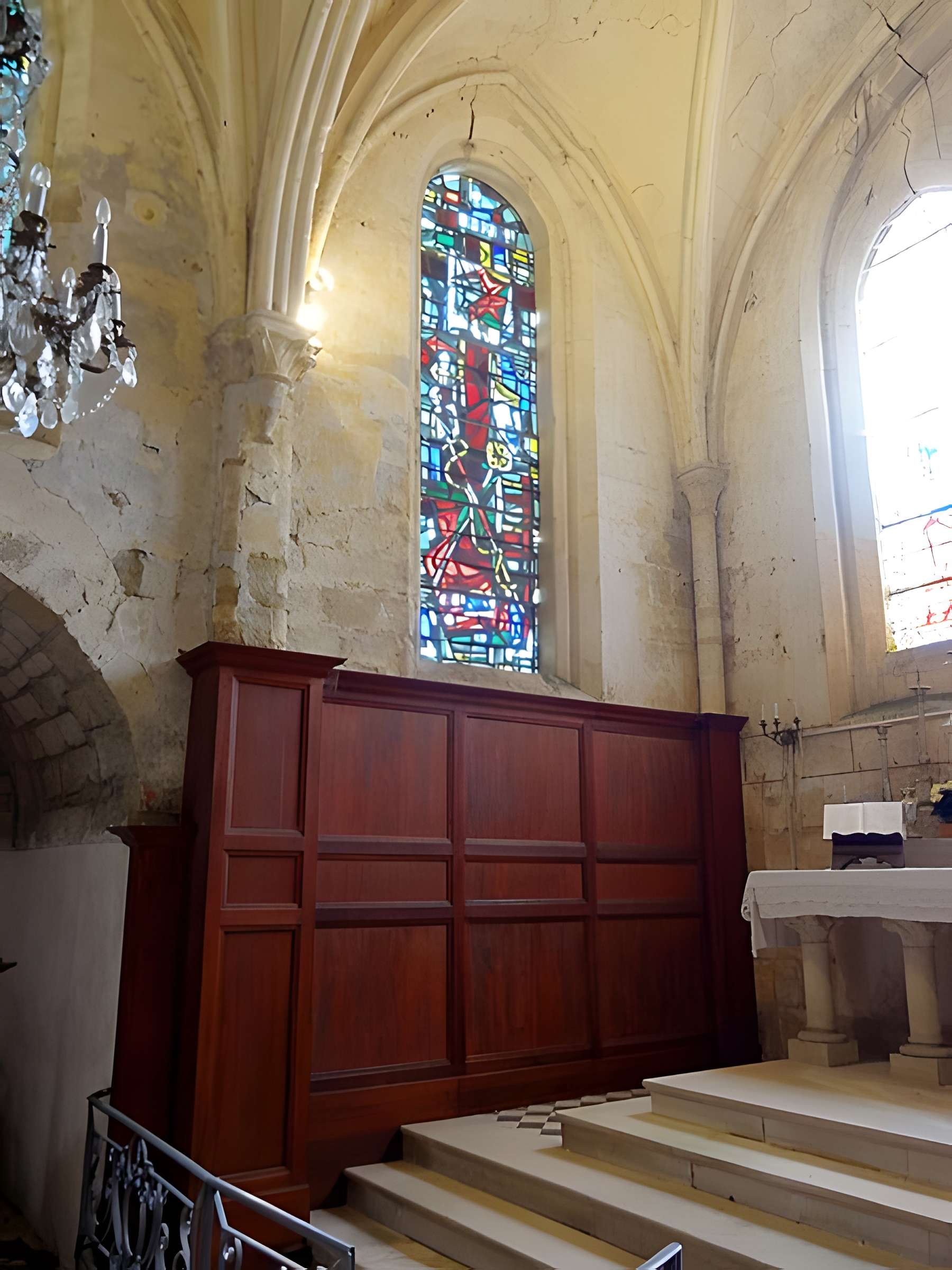 Église Saint-Lucien de Courcelles-sur-Viosne