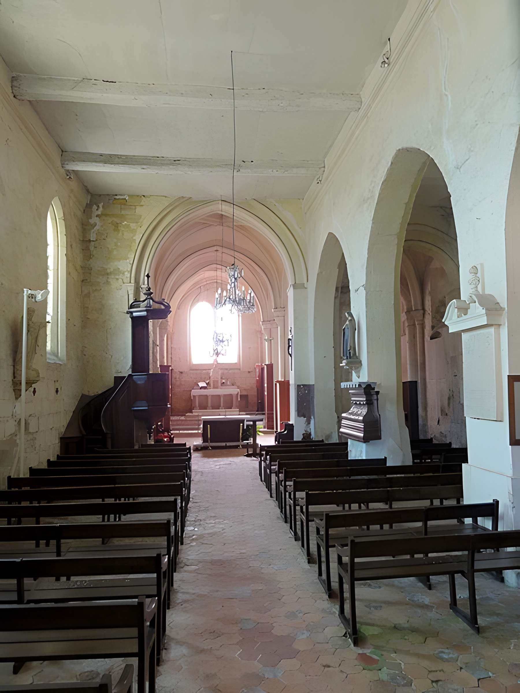 Église Saint-Lucien de Courcelles-sur-Viosne