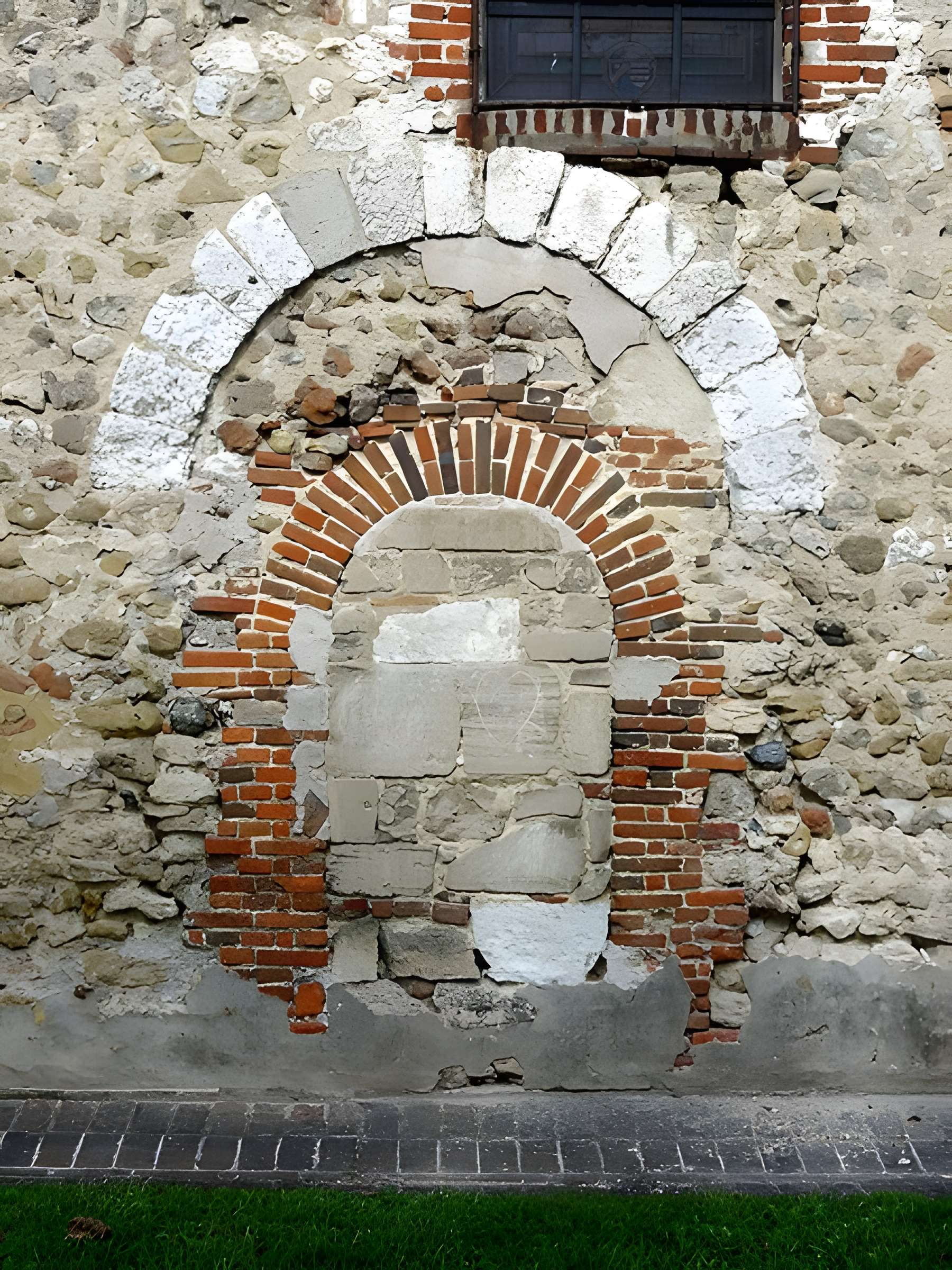 Église Saint-Lucien de Warluis