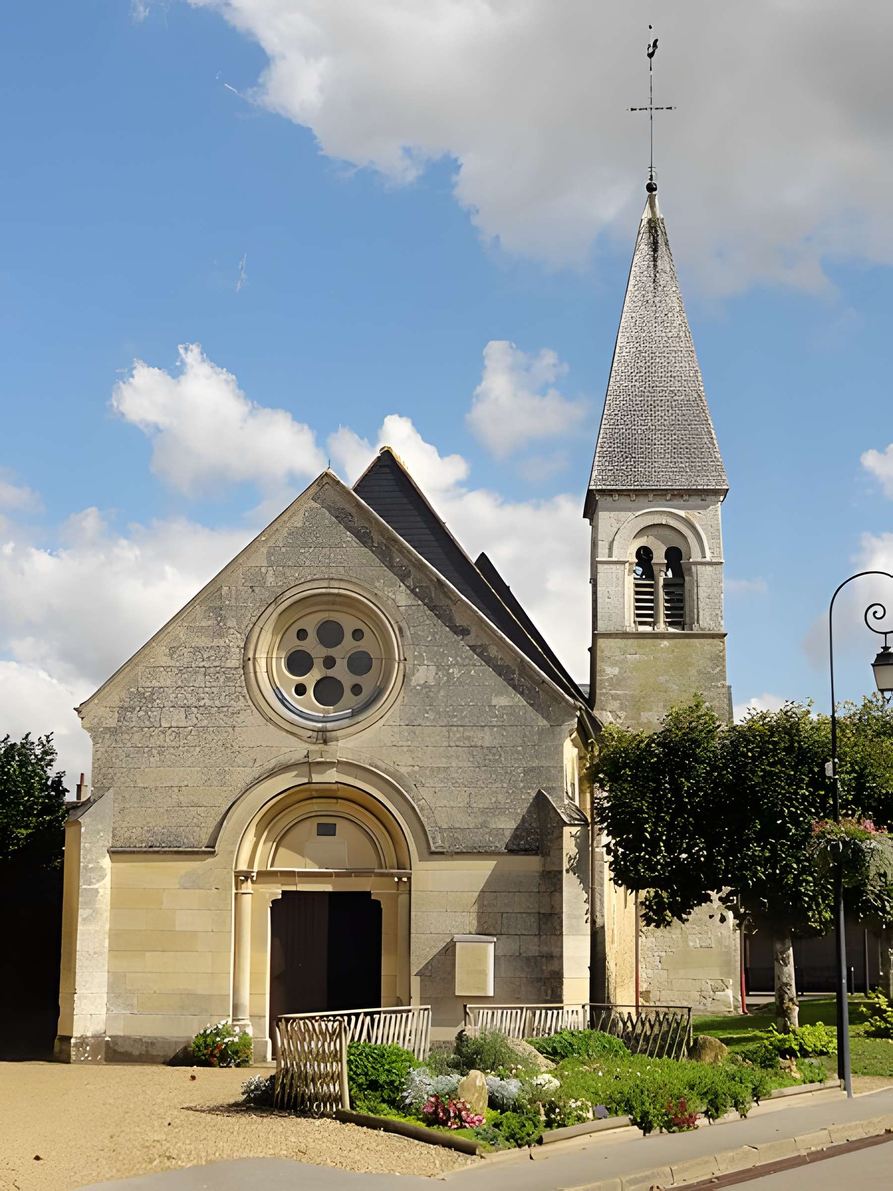 Église Saint-Lucien de Warluis