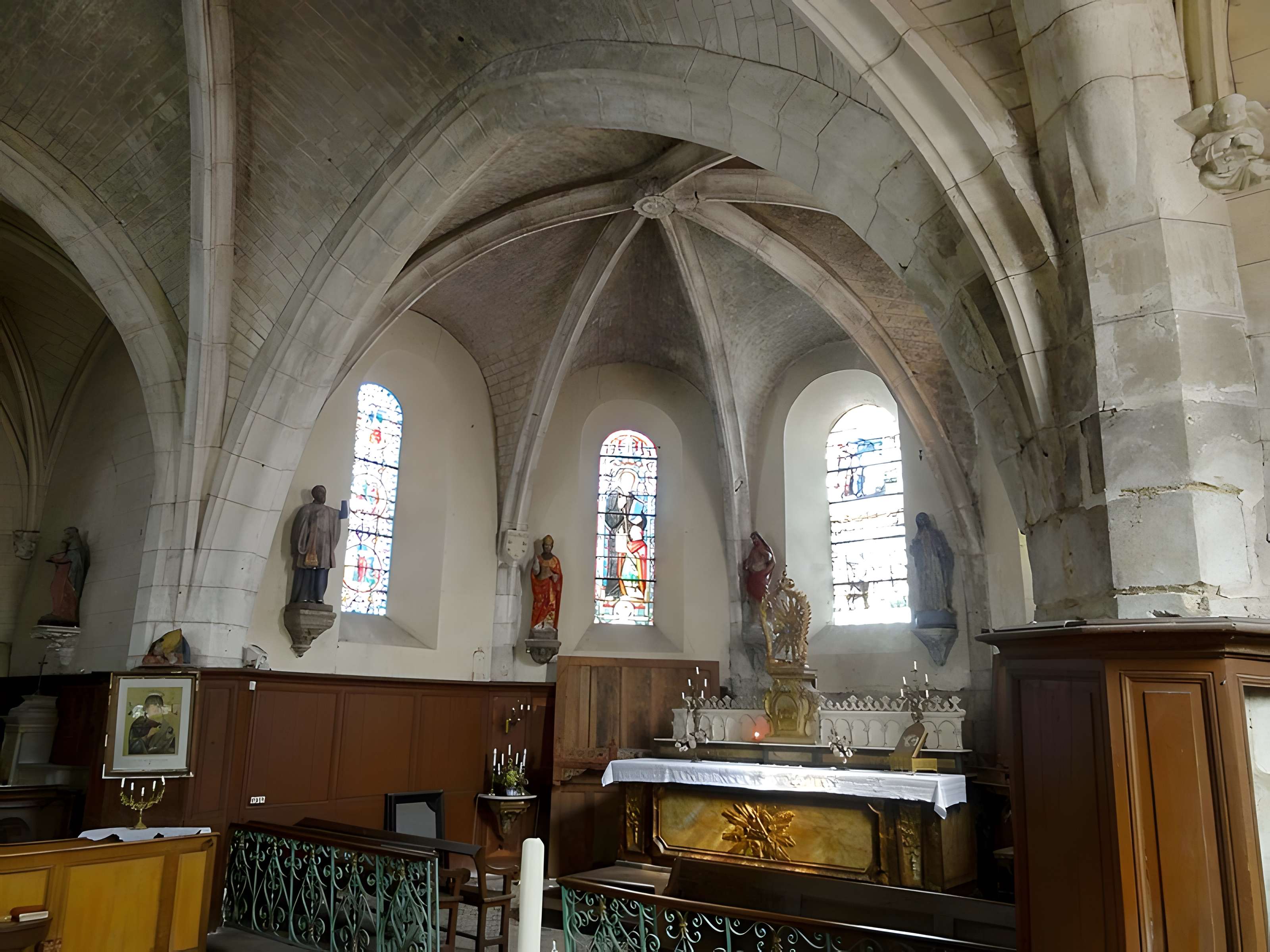 Église Saint-Lucien de Warluis