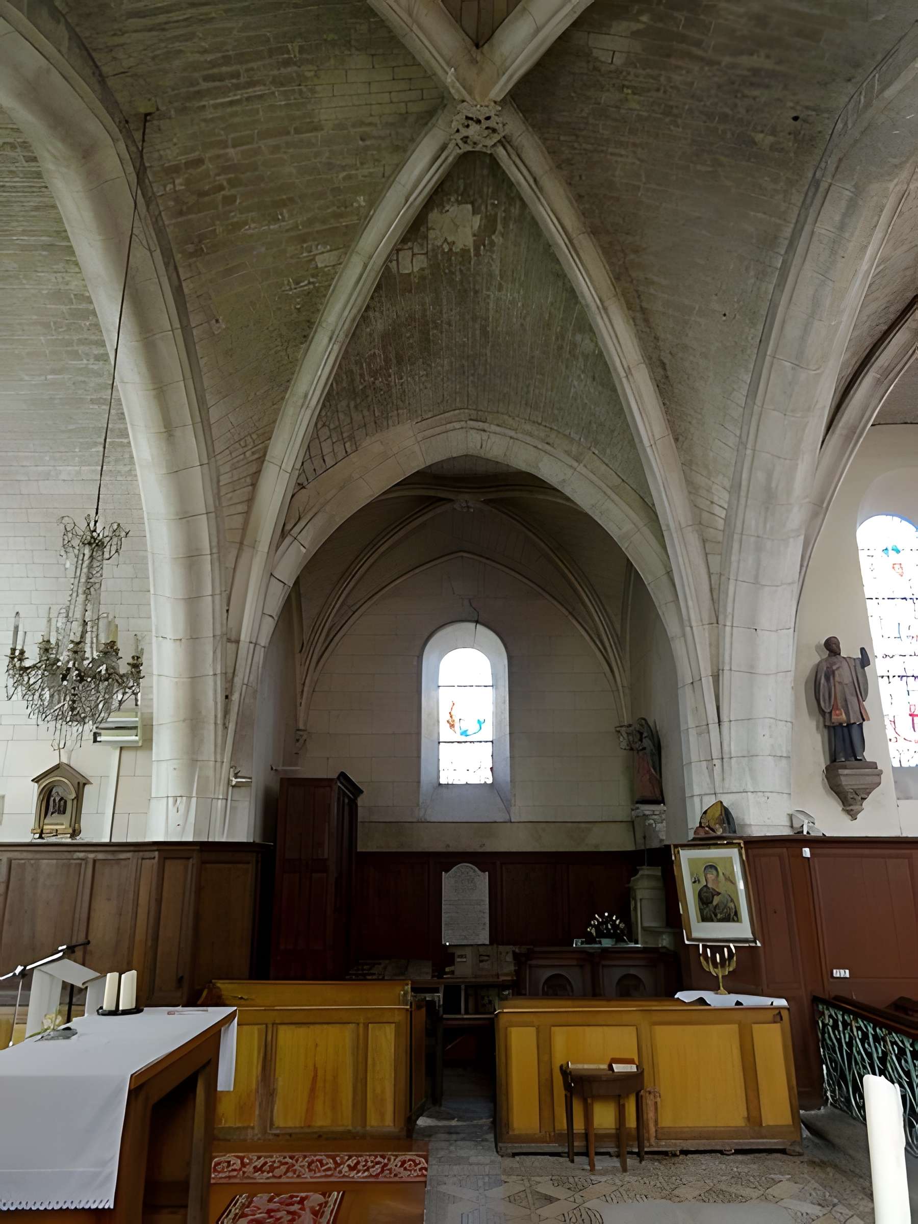 Église Saint-Lucien de Warluis