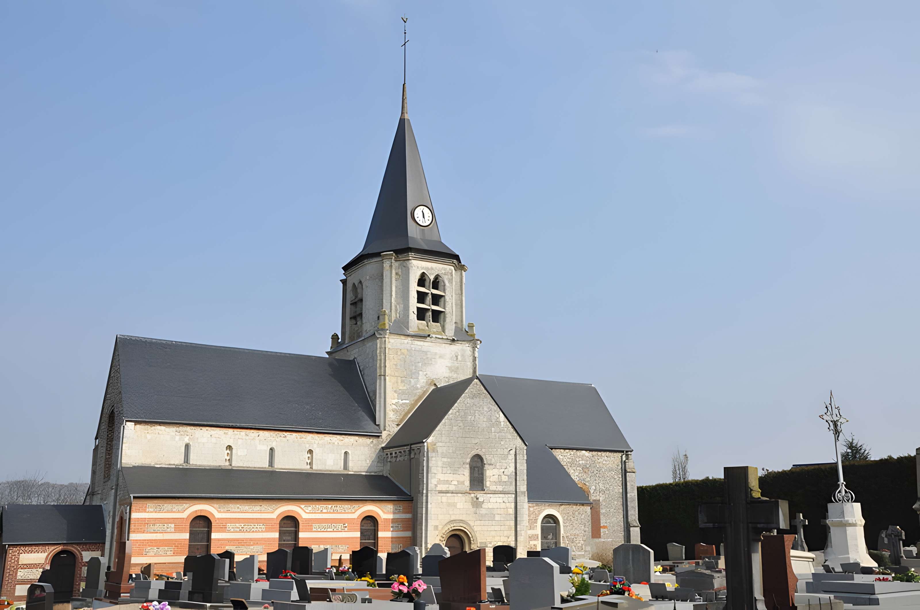 Église Saint-Maclou de Sainneville