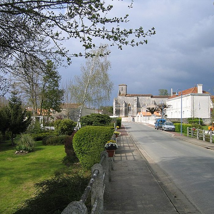 Photo de Église Saint-Madeleine de Varzay