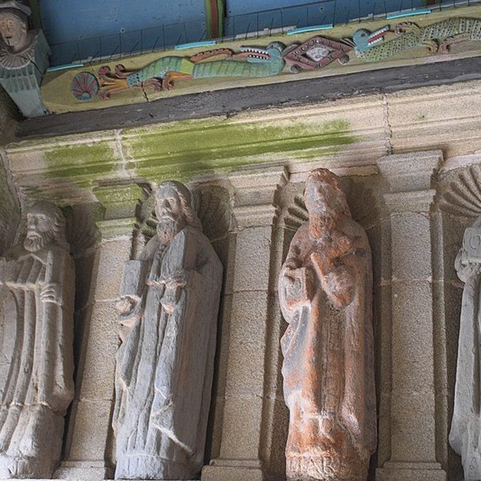 Photo de Église Saint-Mahouarn de Plomodiern