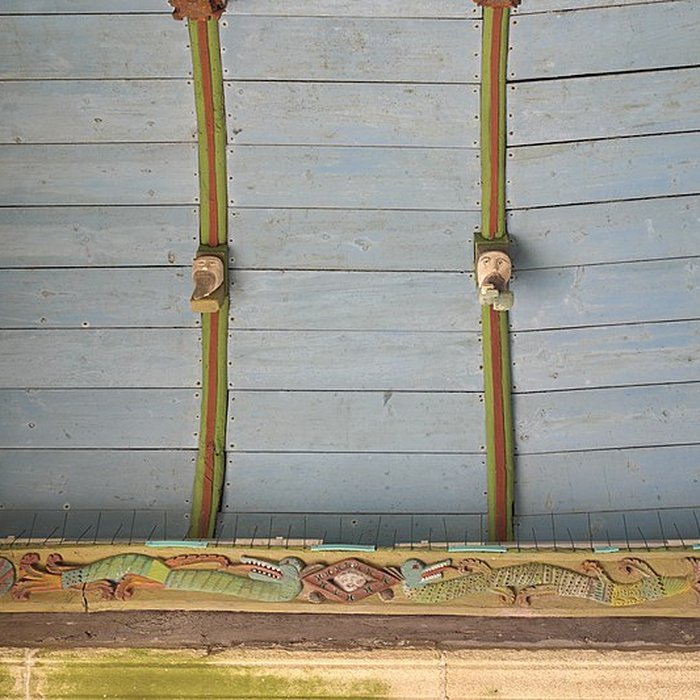 Photo de Église Saint-Mahouarn de Plomodiern