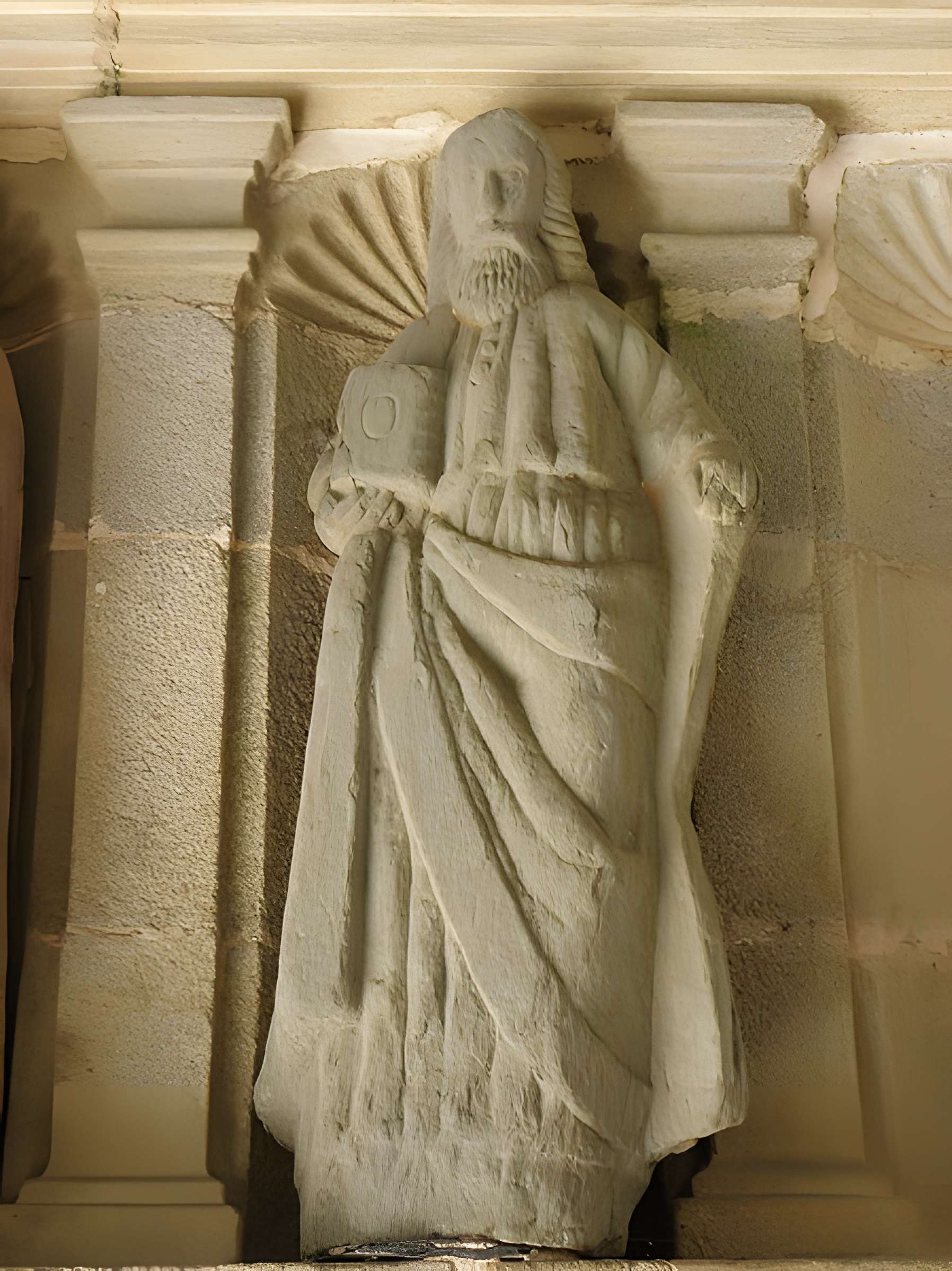 Église Saint-Mahouarn de Plomodiern