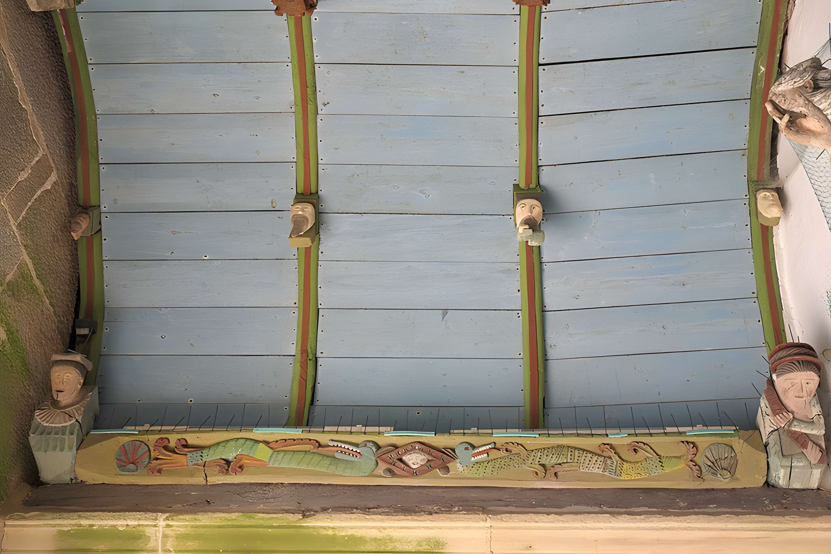 Église Saint-Mahouarn de Plomodiern