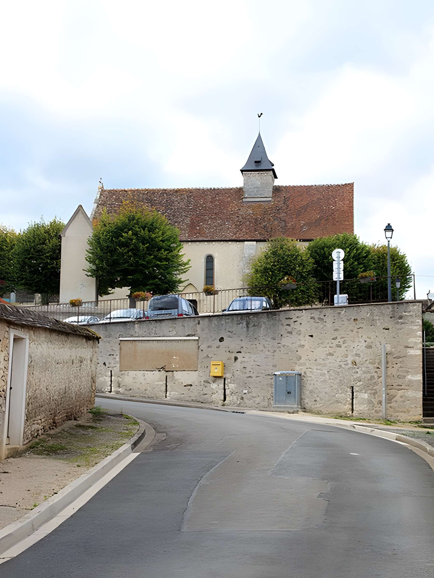 Église Saint-Mammes de Montarlot