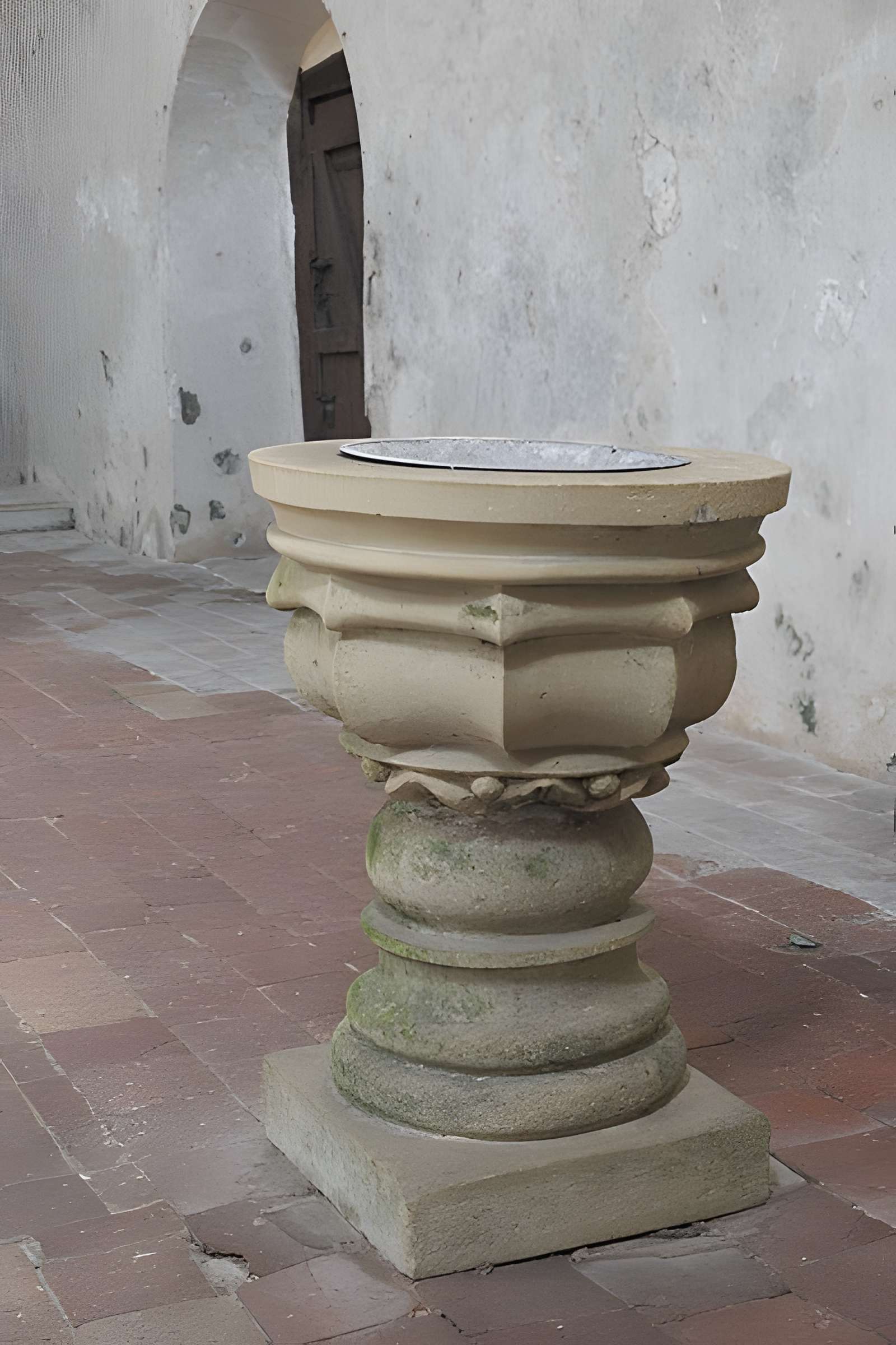 Église Saint-Mandé-Saint-Jean de Ferrière-Larçon