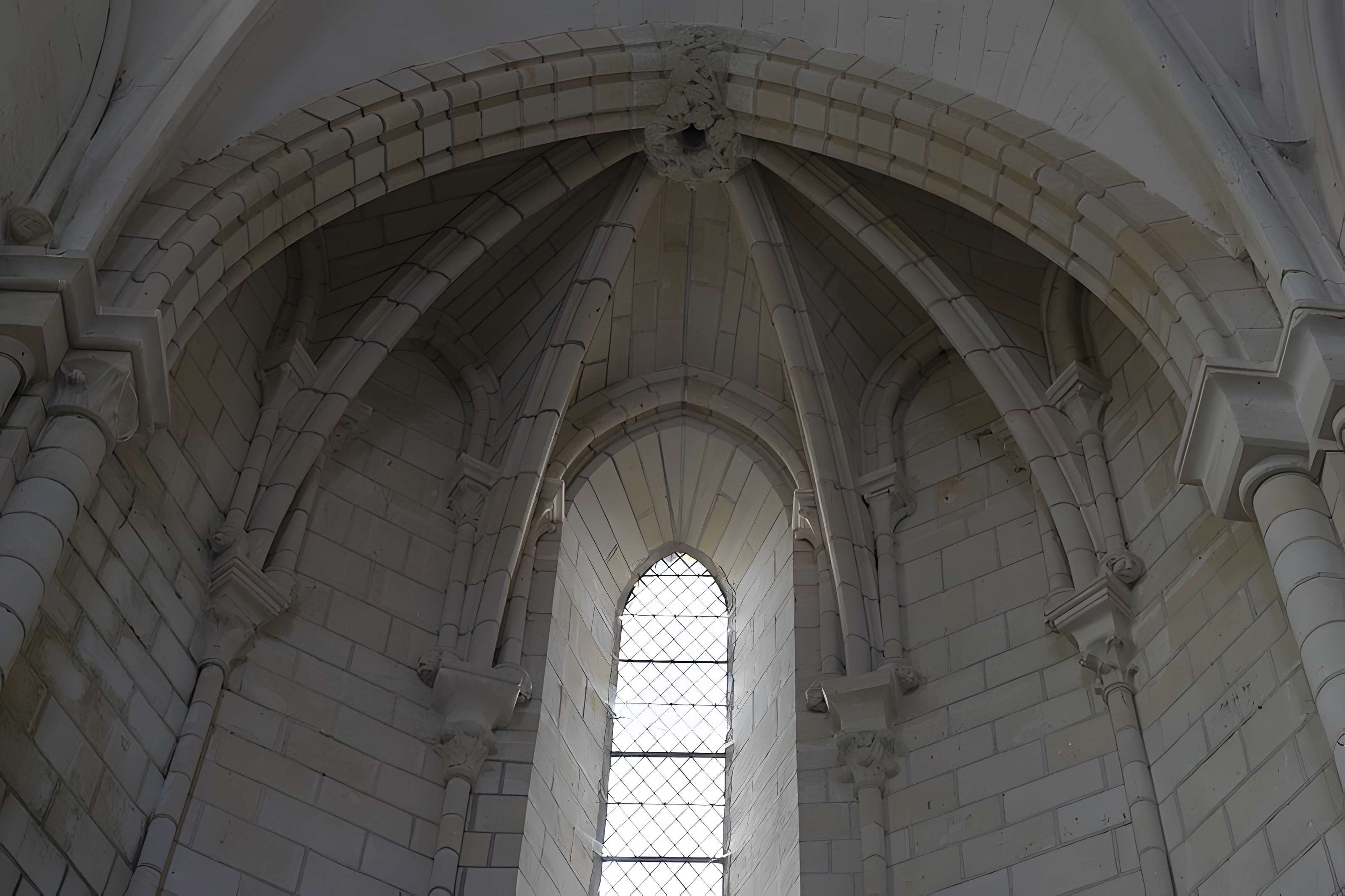 Église Saint-Mandé-Saint-Jean de Ferrière-Larçon