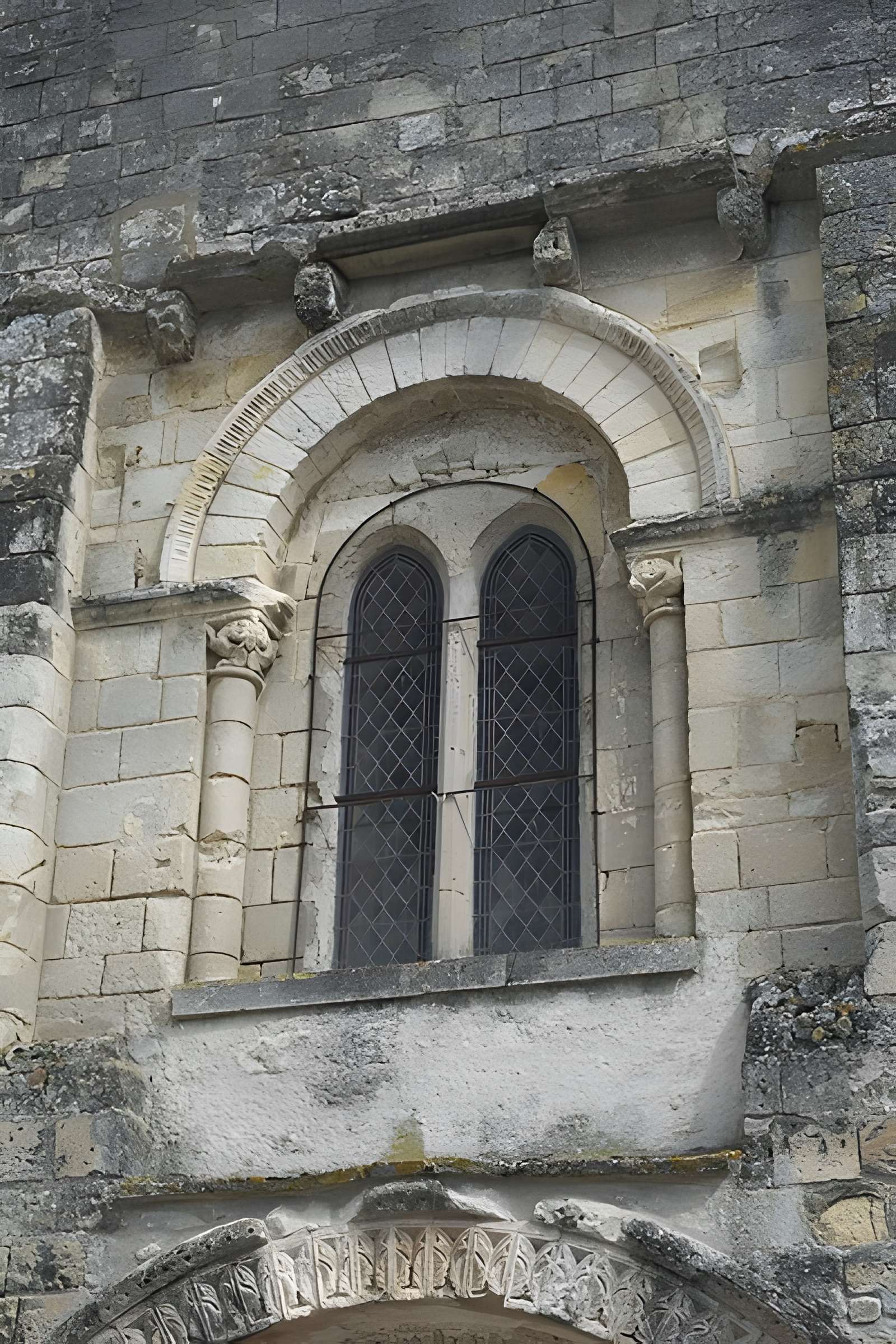 Église Saint-Mandé-Saint-Jean de Ferrière-Larçon