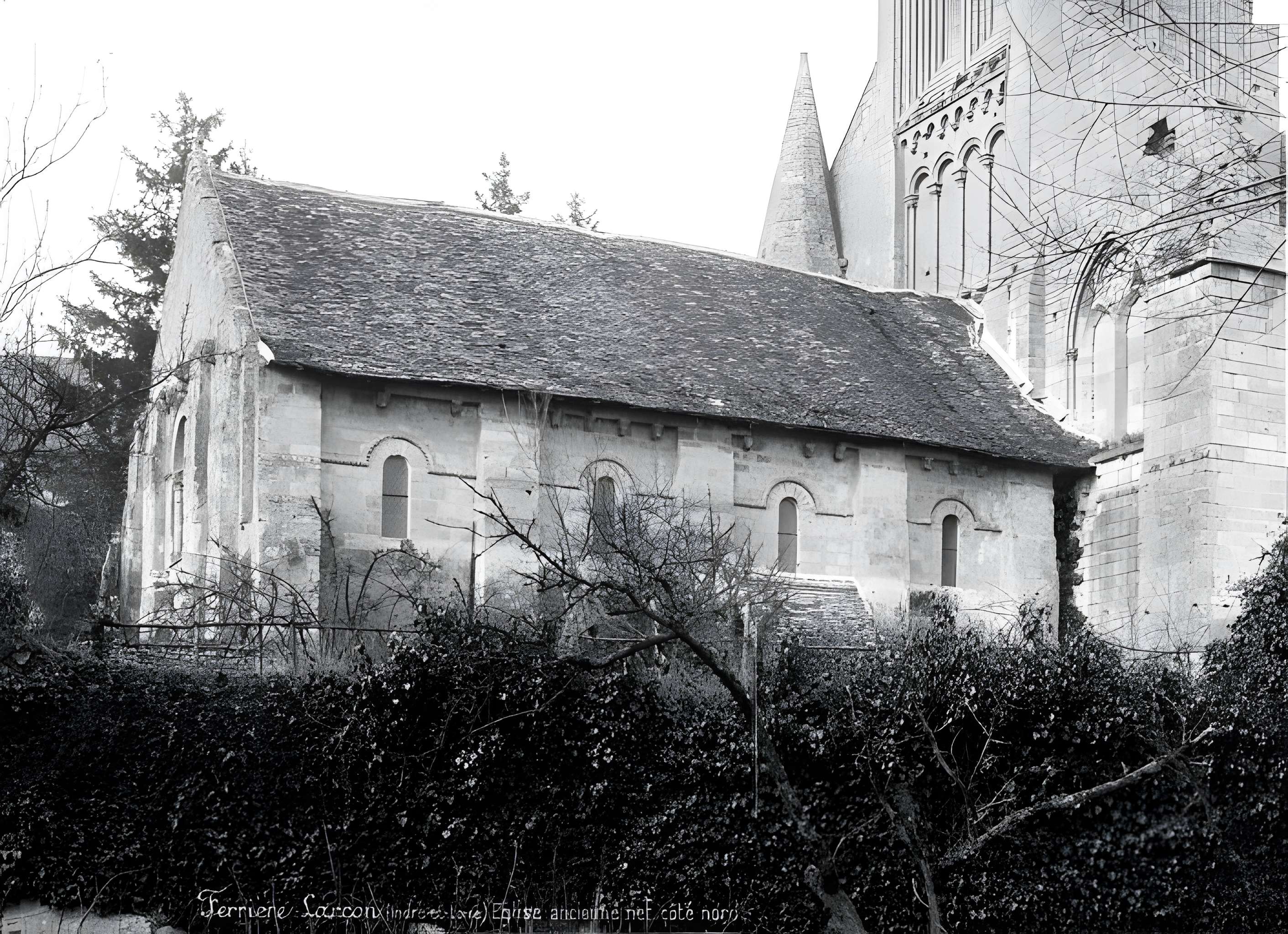 Église Saint-Mandé-Saint-Jean de Ferrière-Larçon