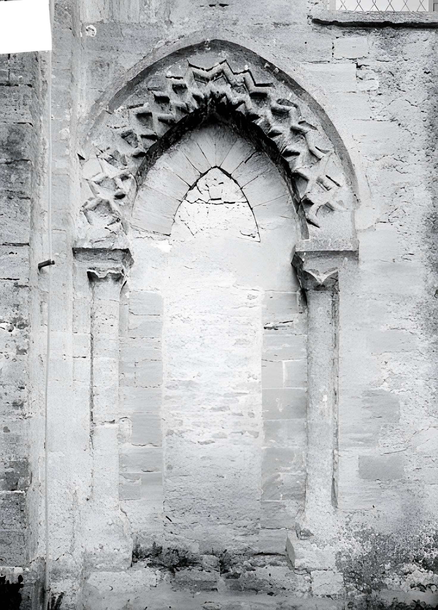 Église Saint-Manvieu de Meuvaines