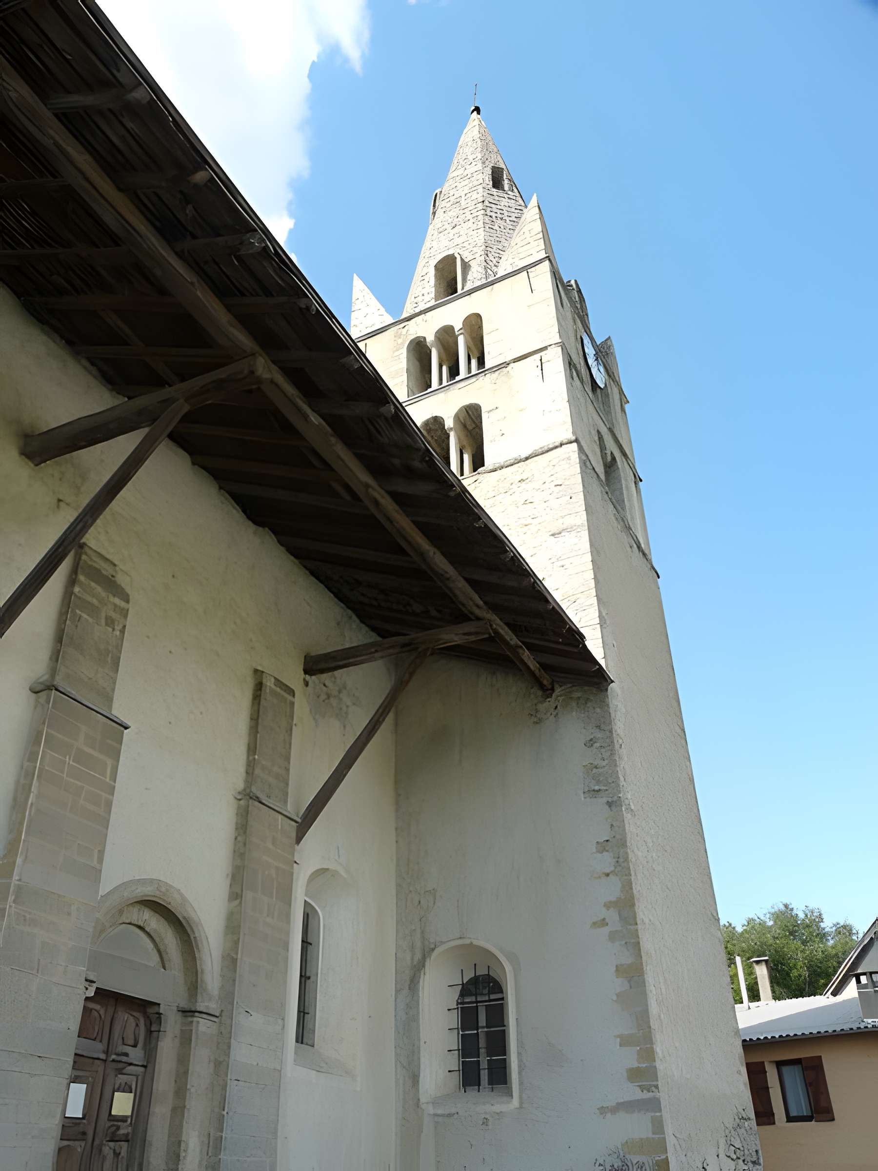 Église Saint-Marcellin de Châteauroux-les-Alpes