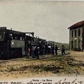 Abris de blockhaus à mitraillettes à Verzy