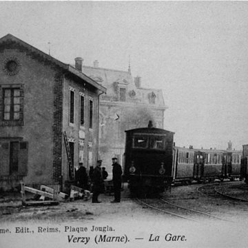 Abris de blockhaus à mitraillettes à Verzy