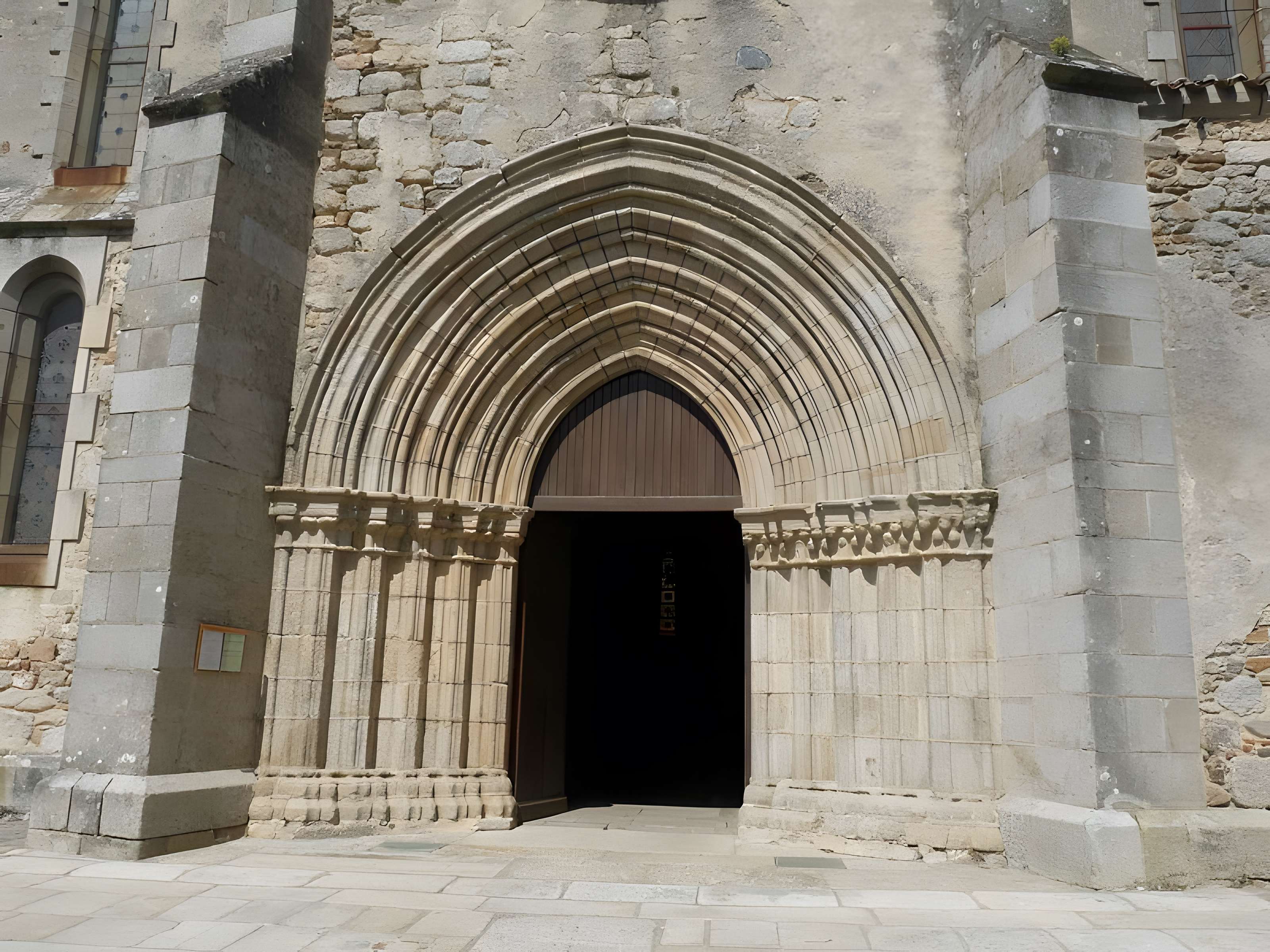 Église Saint-Martial de Brigueuil
