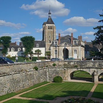Église Saint-Martial de Châteauneuf-sur-Loire