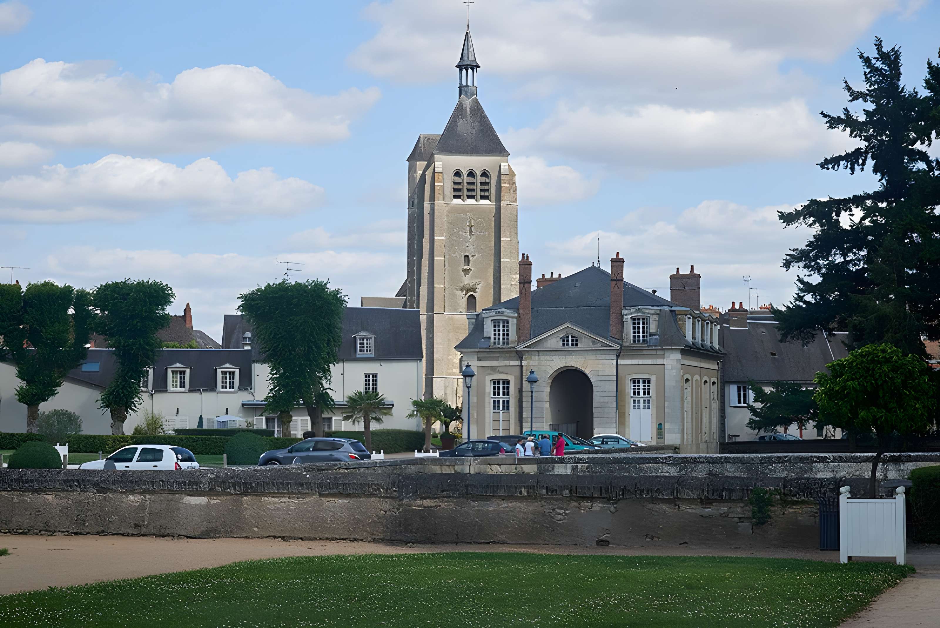 Église Saint-Martial de Châteauneuf-sur-Loire