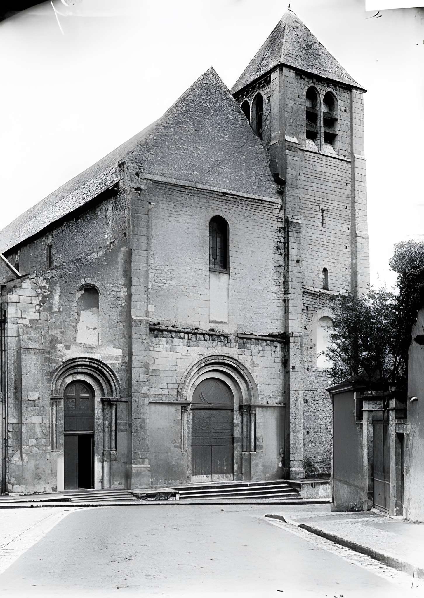 Église Saint-Martial de Châteauneuf-sur-Loire