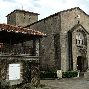 Église Saint-Martial de Manot