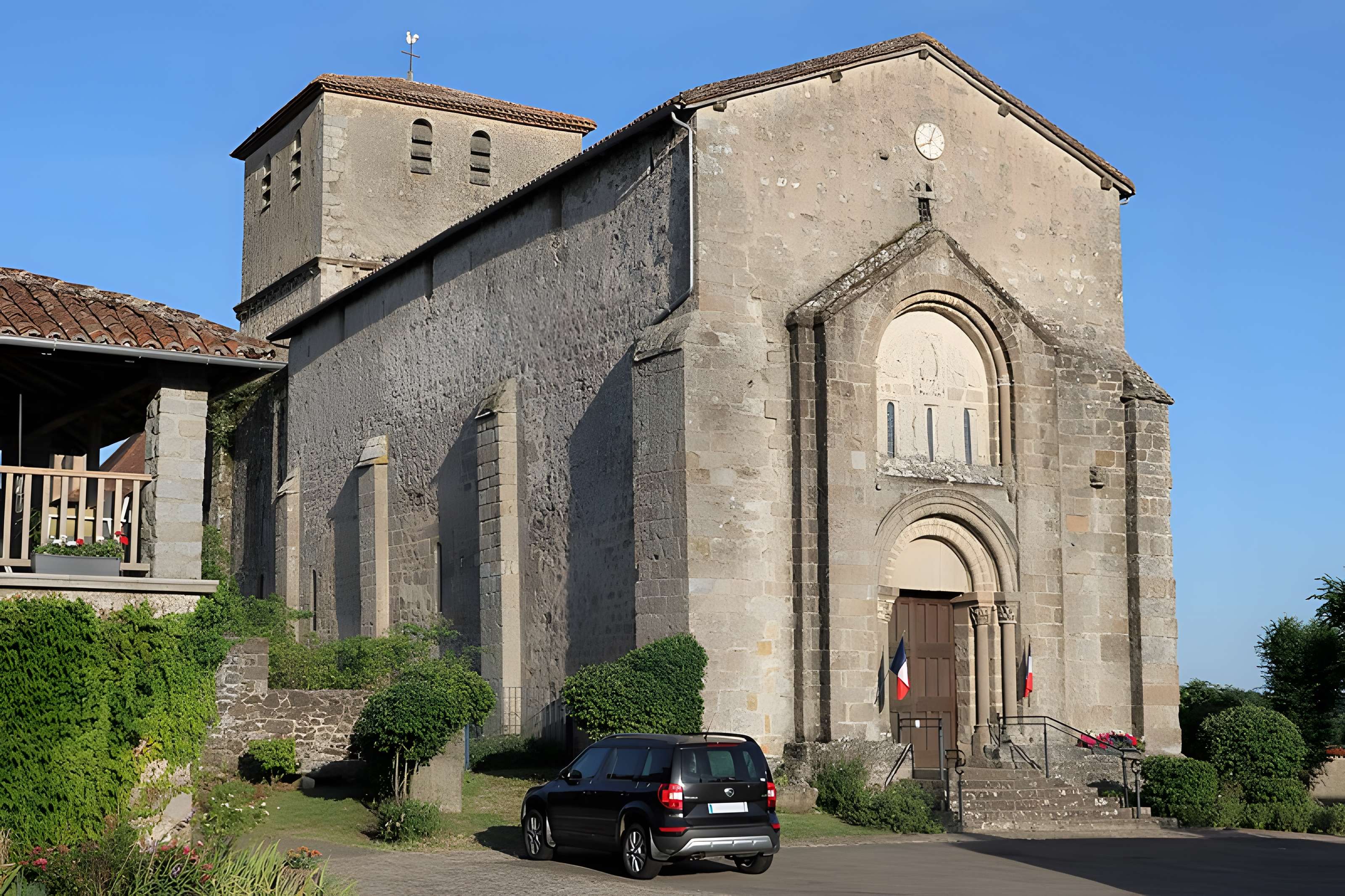 Église Saint-Martial de Manot