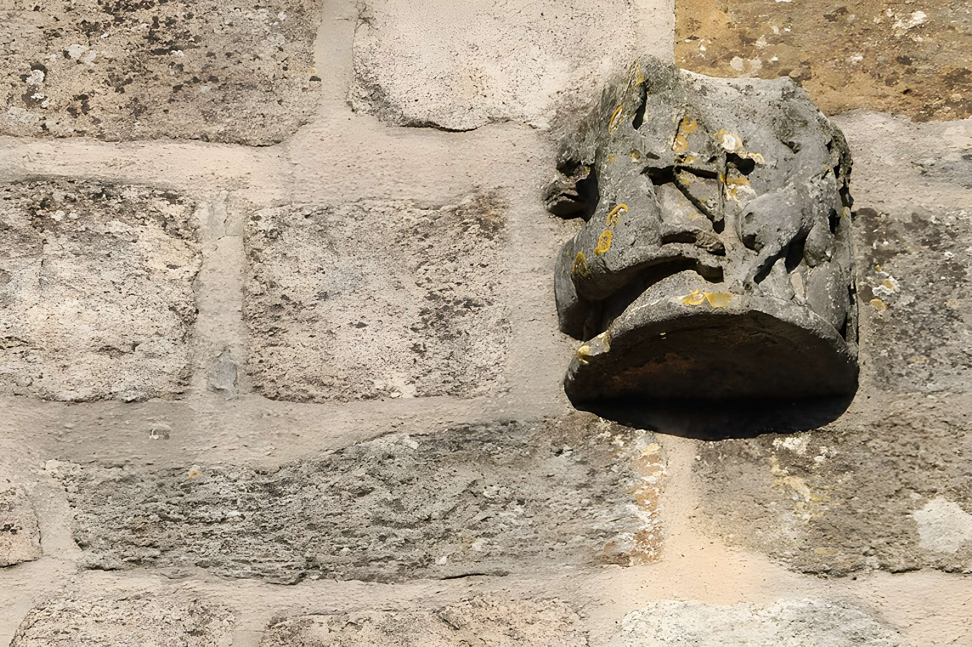 Église Saint-Martial de Manot