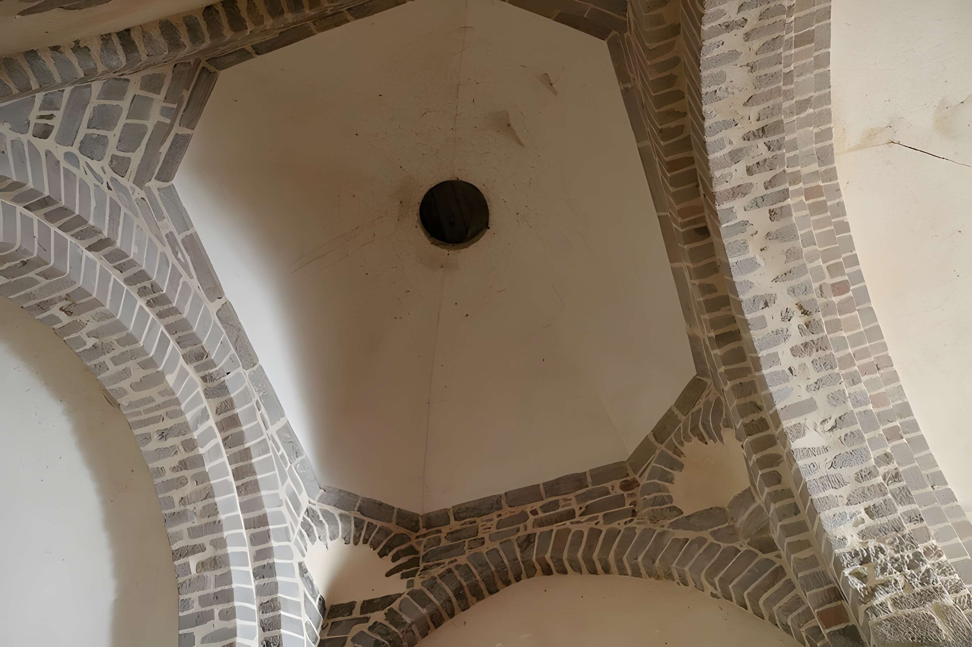 Église Saint-Martial de Manot