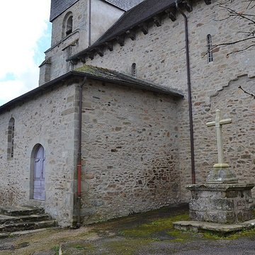 Église Saint-Martial de Sainte-Fortunade