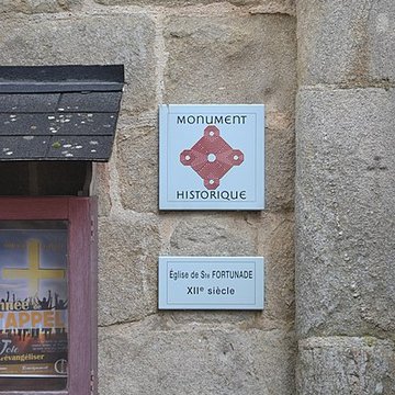 Église Saint-Martial de Sainte-Fortunade