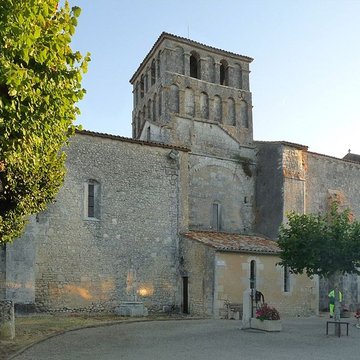 Église Saint-Martial de Saint-Martial-de-Mirambeau