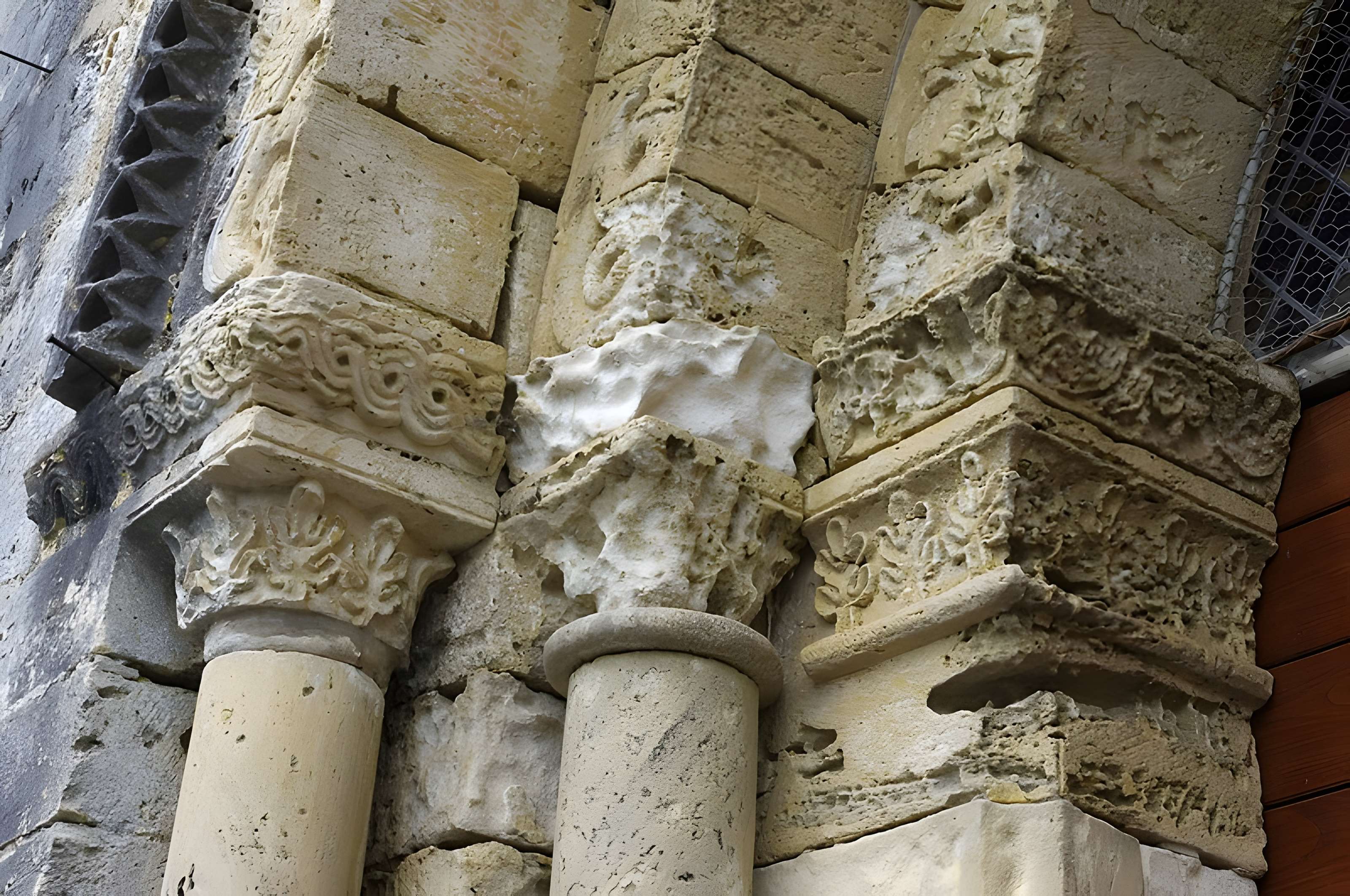 Église Saint-Martial de Saint-Martial-de-Valette