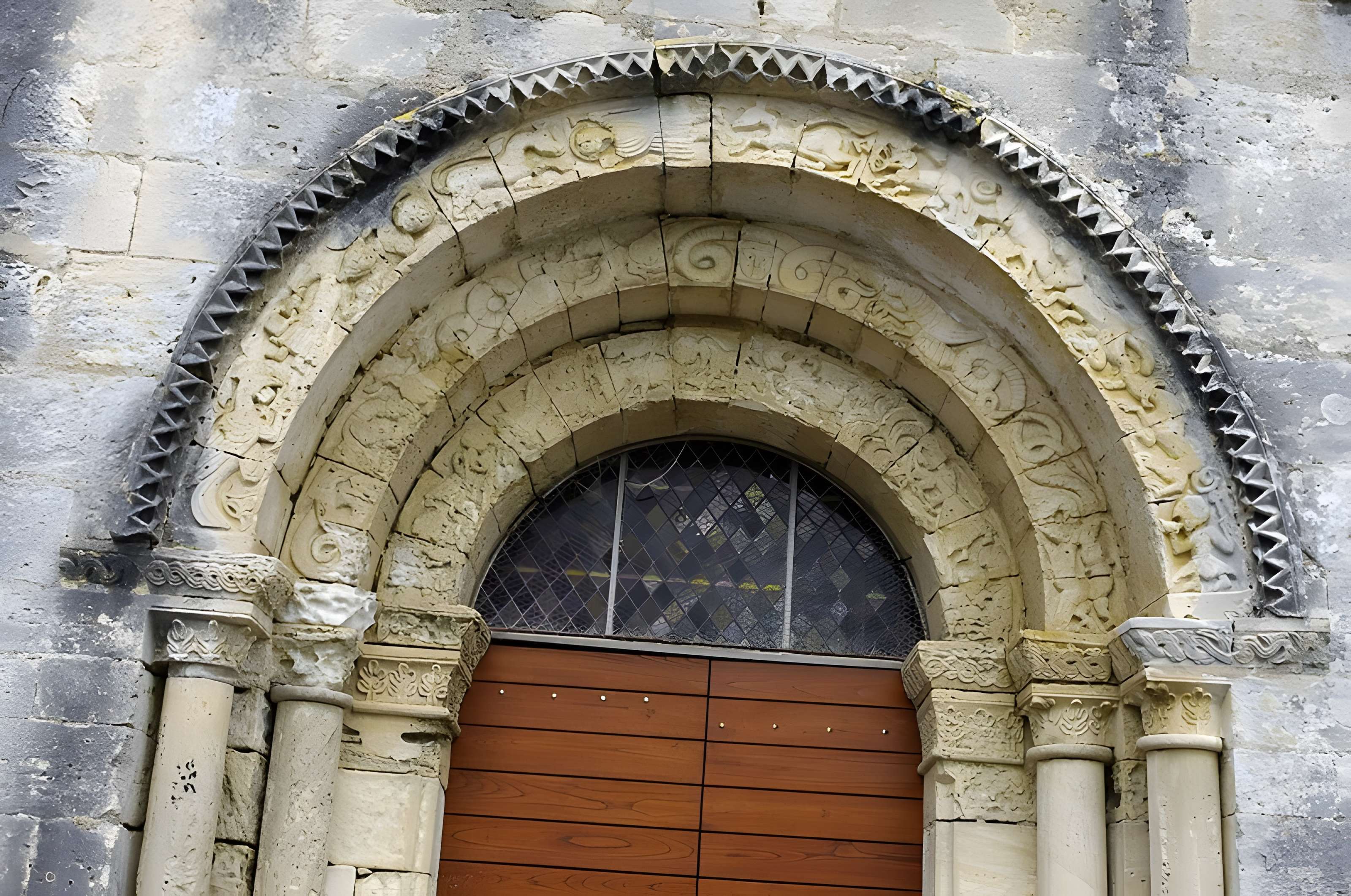 Église Saint-Martial de Saint-Martial-de-Valette