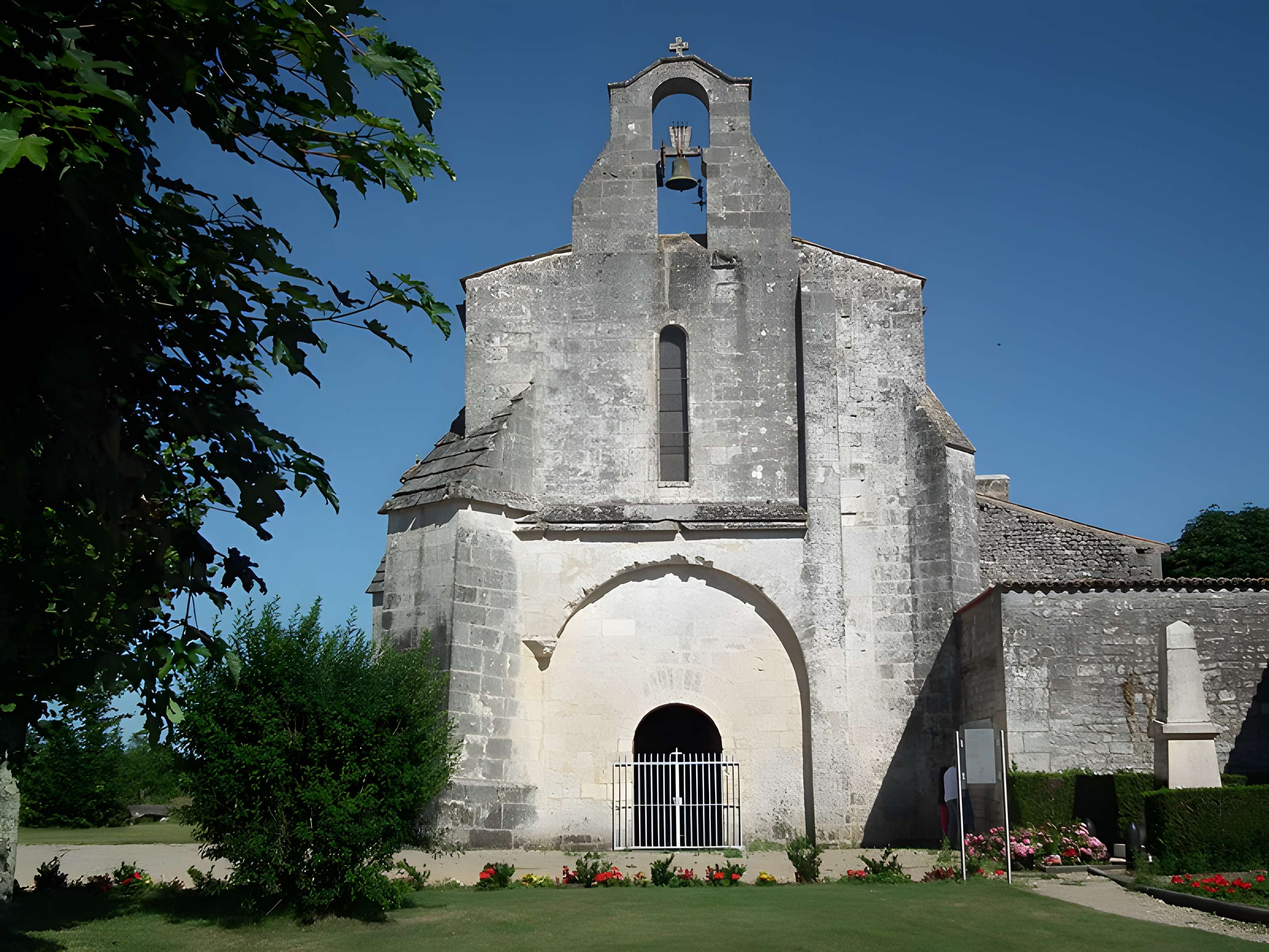 Église Saint-Martial de Saint-Martial-de-Vitaterne